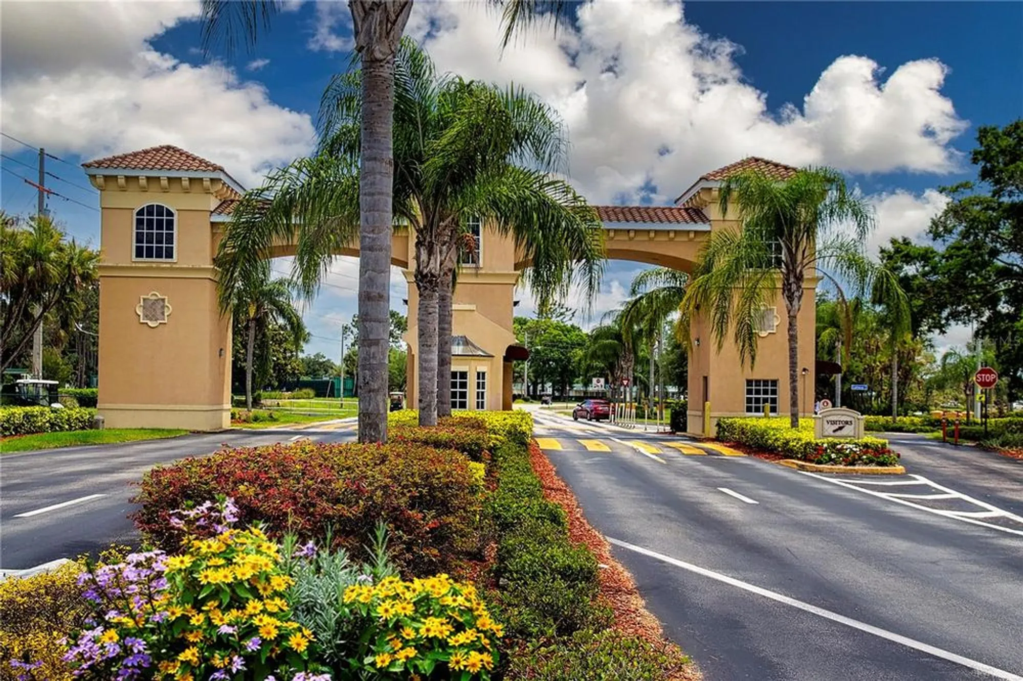 Property Slideshow image 46 of 72 | 1906 canterbury ln 20, Sun City Center, FL, 33573