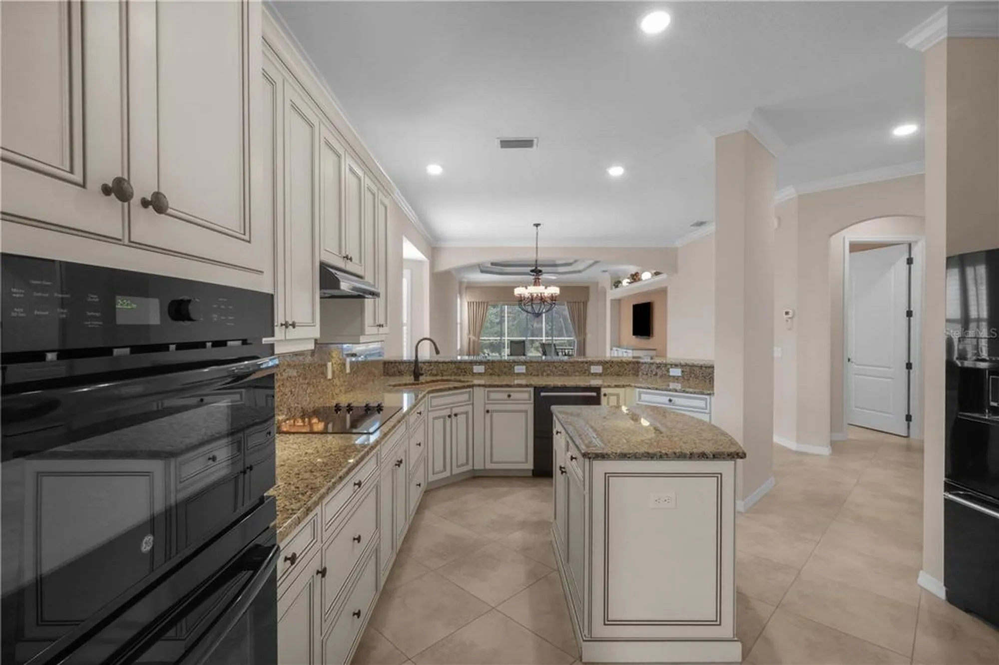 Property Slideshow image 6 of 57 | 1833 lancashire dr, Venice, FL, 34293