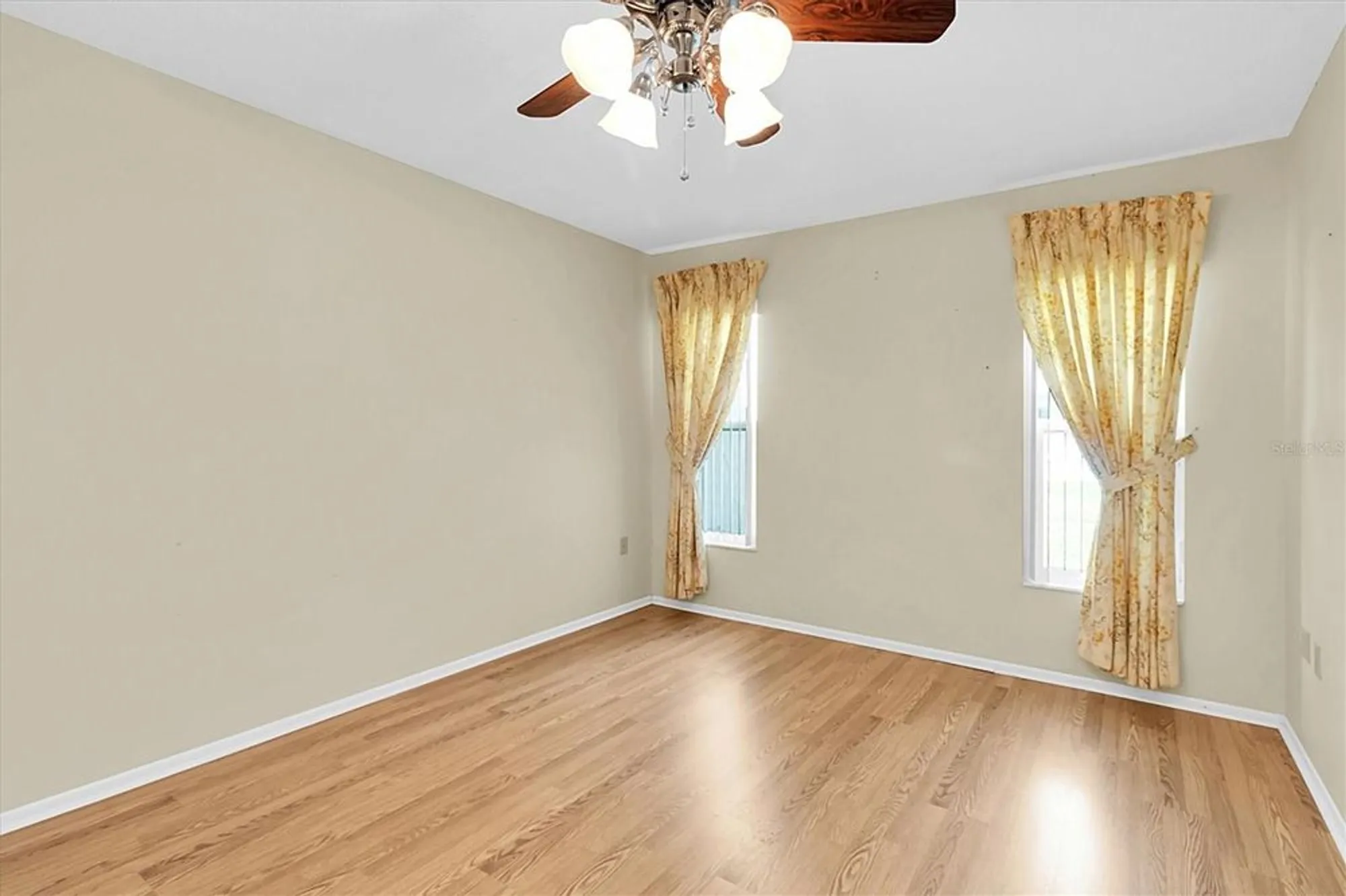 Property Slideshow image 15 of 63 | 4837 boonesboro ct, New Port Richey, FL, 34655