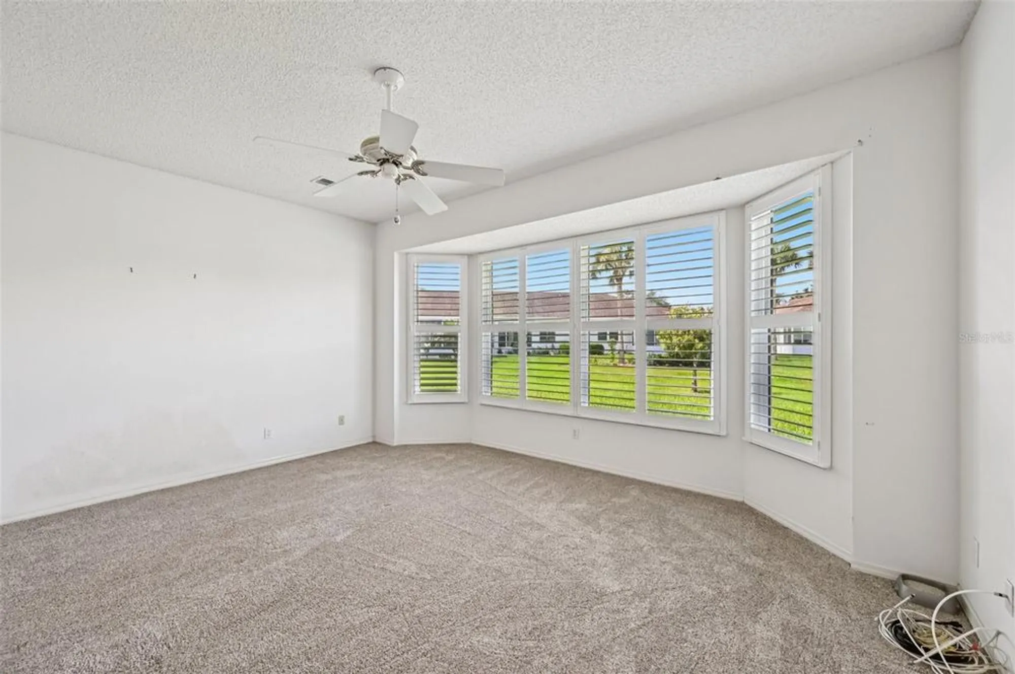 Property Slideshow image 11 of 67 | 1011 otter mill way, Sun City Center, FL, 33573