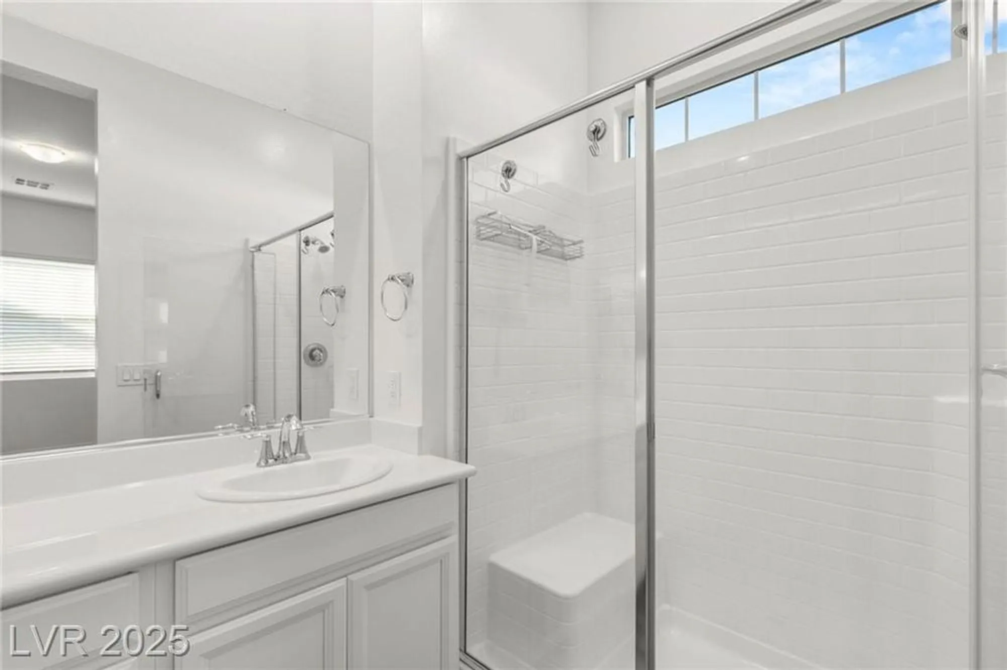Property Slideshow image 34 of 51 | 209 bellini peak ave, Henderson, NV, 89011