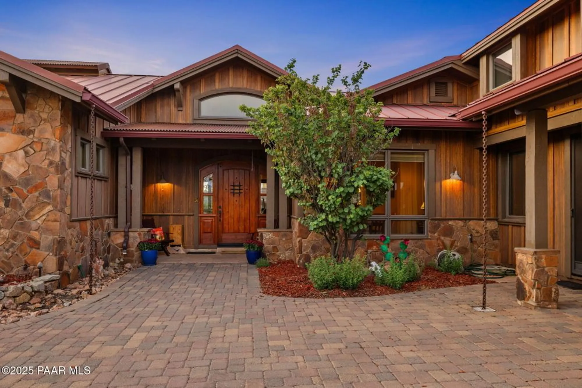 Property Slideshow image 8 of 91 | 11840 w cooper morgan trl, Prescott, AZ, 86305