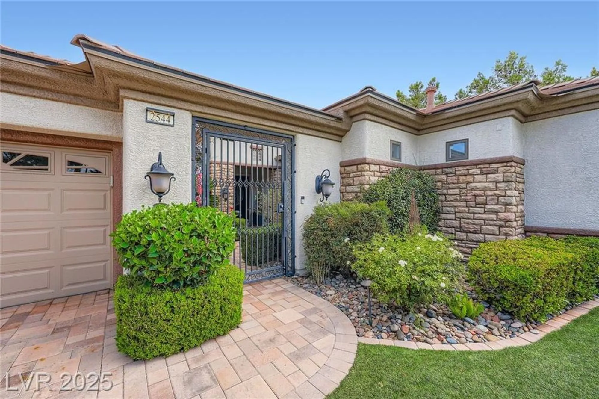 Property Slideshow image 44 of 45 | 2544 forest city dr, Henderson, NV, 89052
