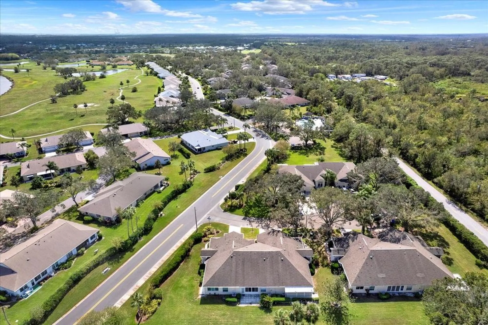 Property Slideshow image 21 of 29 | 2403 nantucket green ct, Sun City Center, FL, 33573