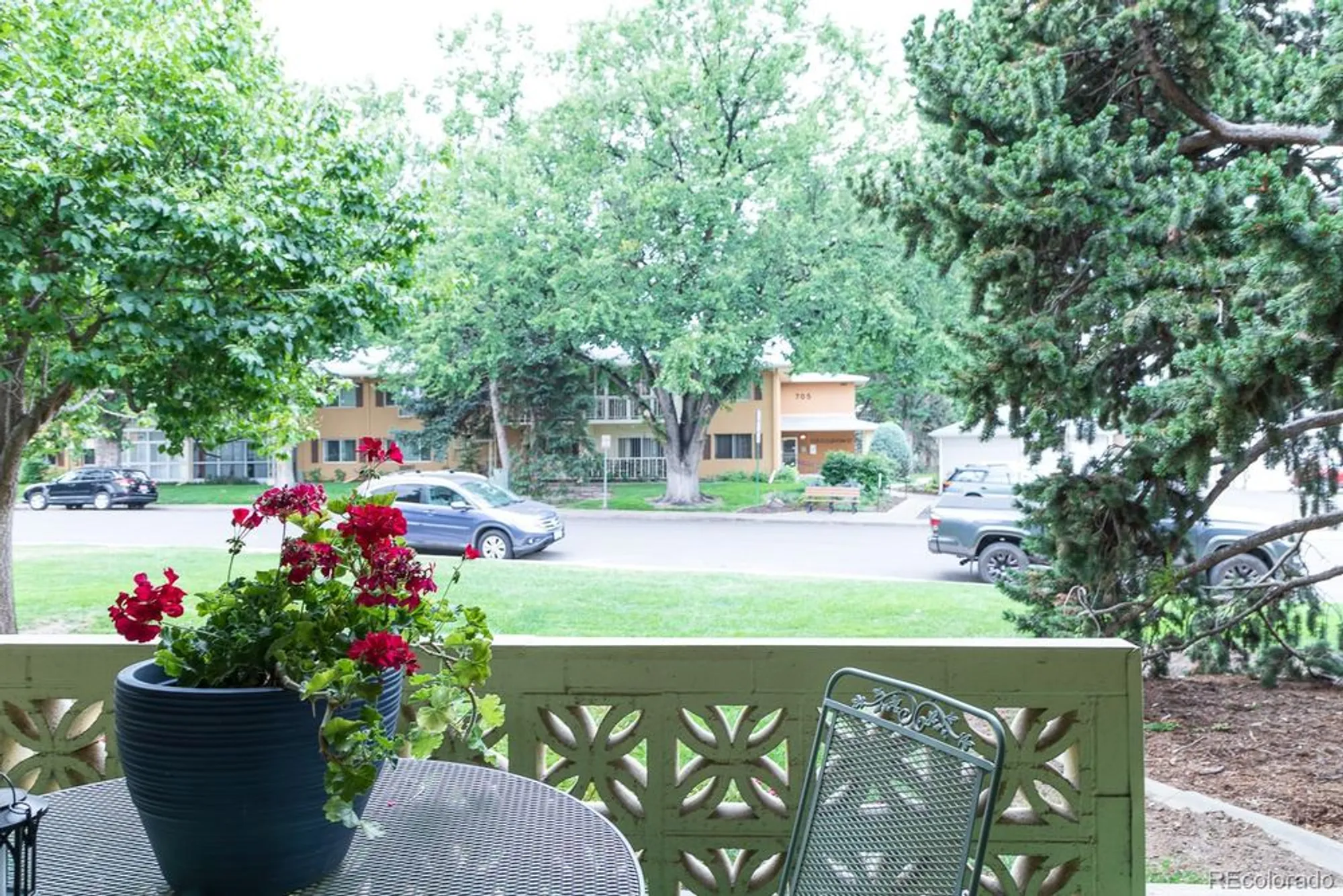 Property Slideshow image 5 of 32 | 710 s clinton st apt 11a, Denver, CO, 80247