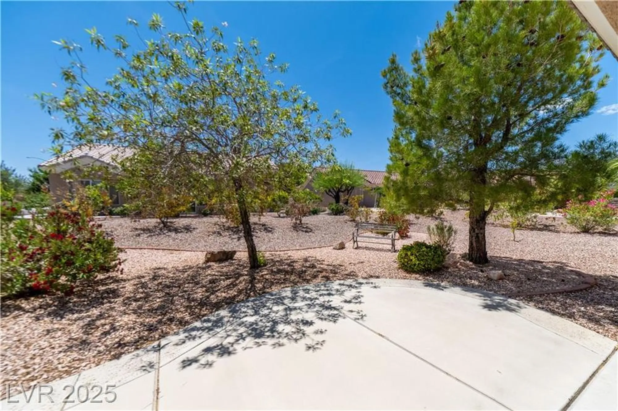 Property Slideshow image 33 of 37 | 10301 coal creek pl, Las Vegas, NV, 89134