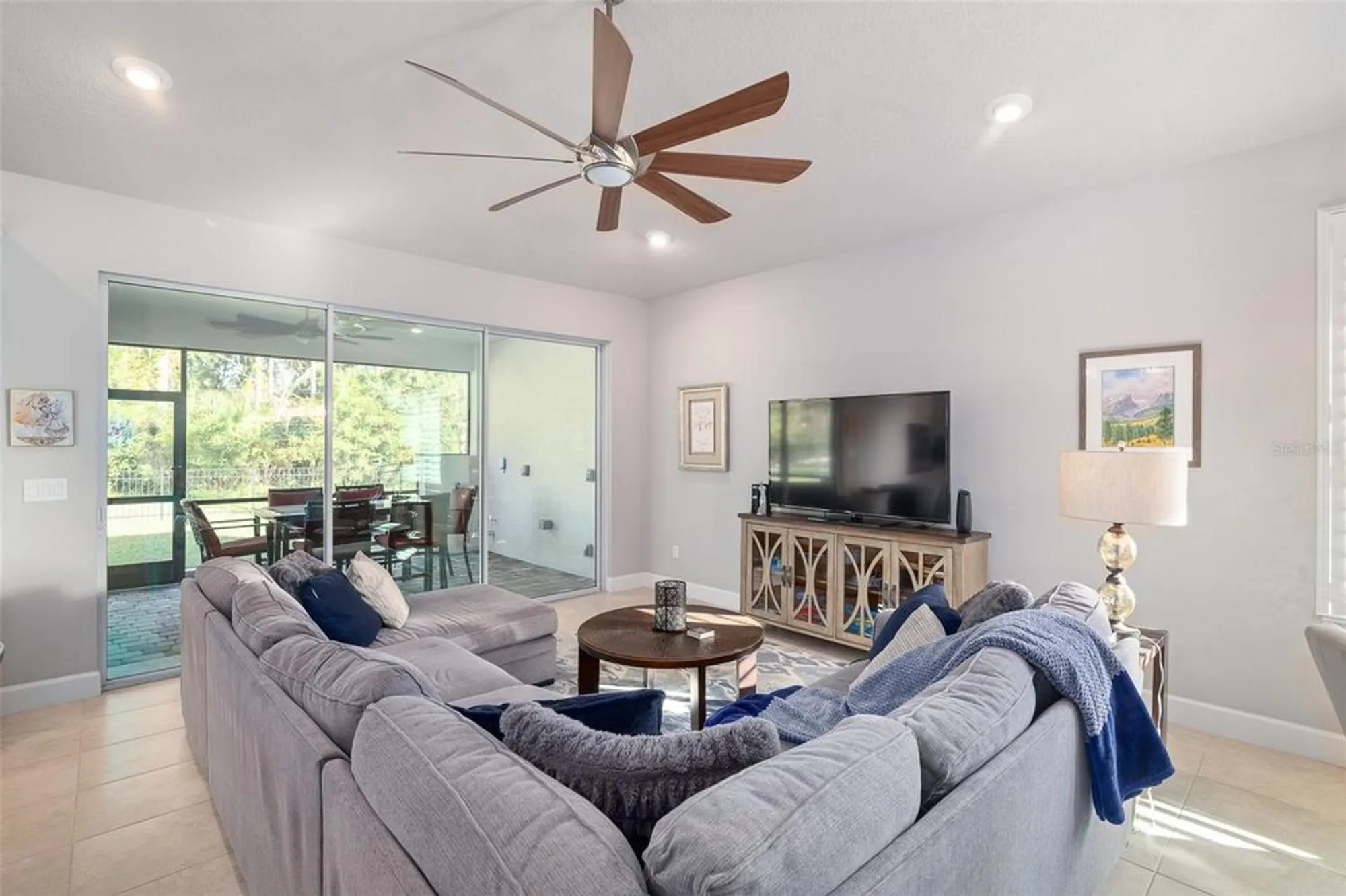 Property Slideshow image 20 of 65 | 823 creekwood dr, Ormond Beach, FL, 32174