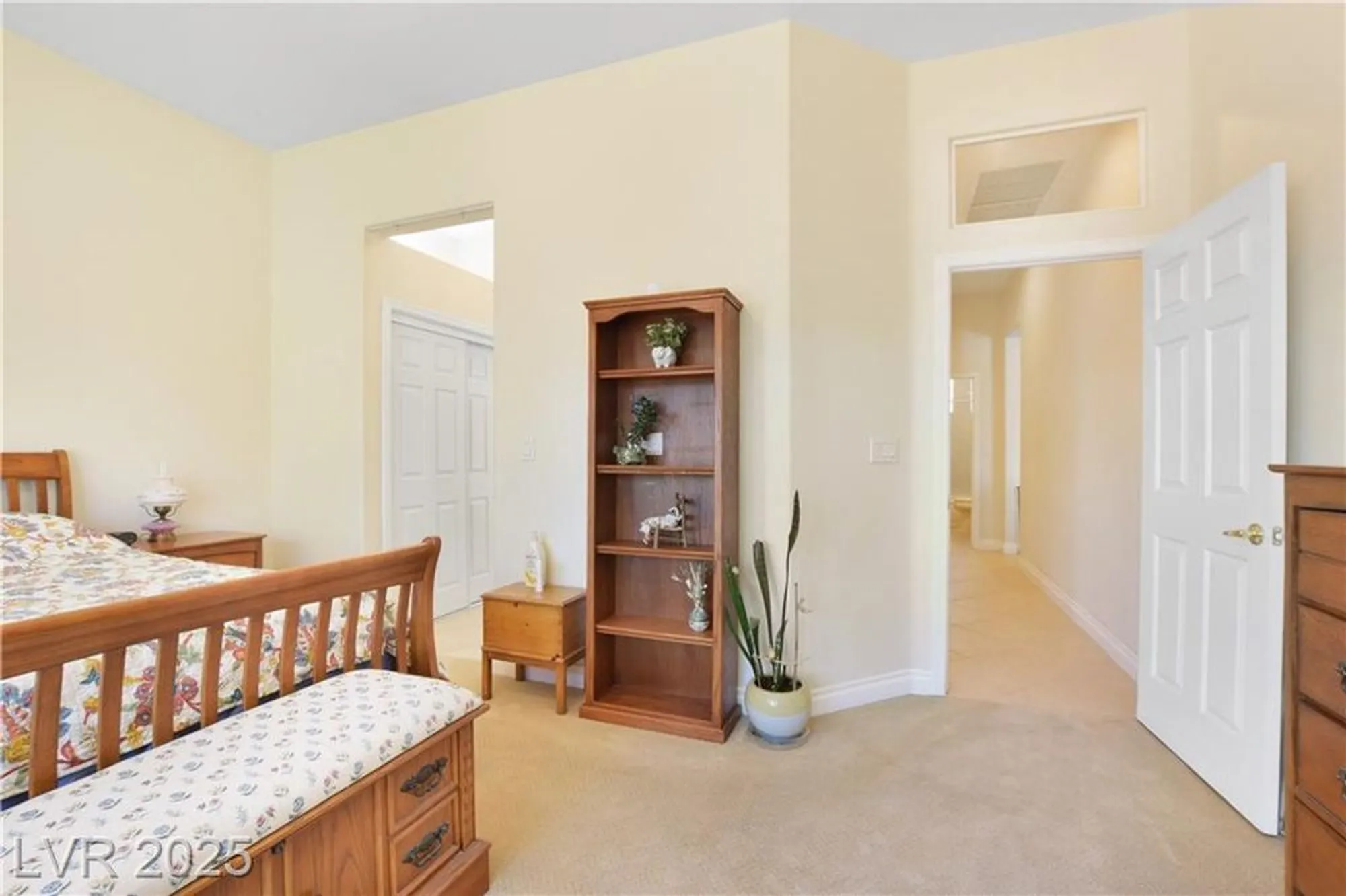 Property Slideshow image 19 of 40 | 2332 rumriver st, Las Vegas, NV, 89134