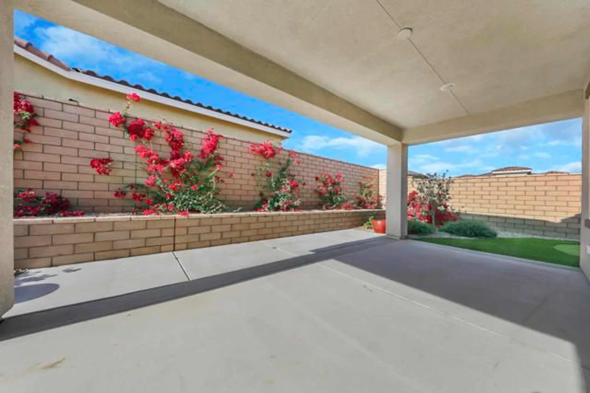 Property Slideshow image 35 of 47 | 42963 ascona ln, Indio, CA, 92203