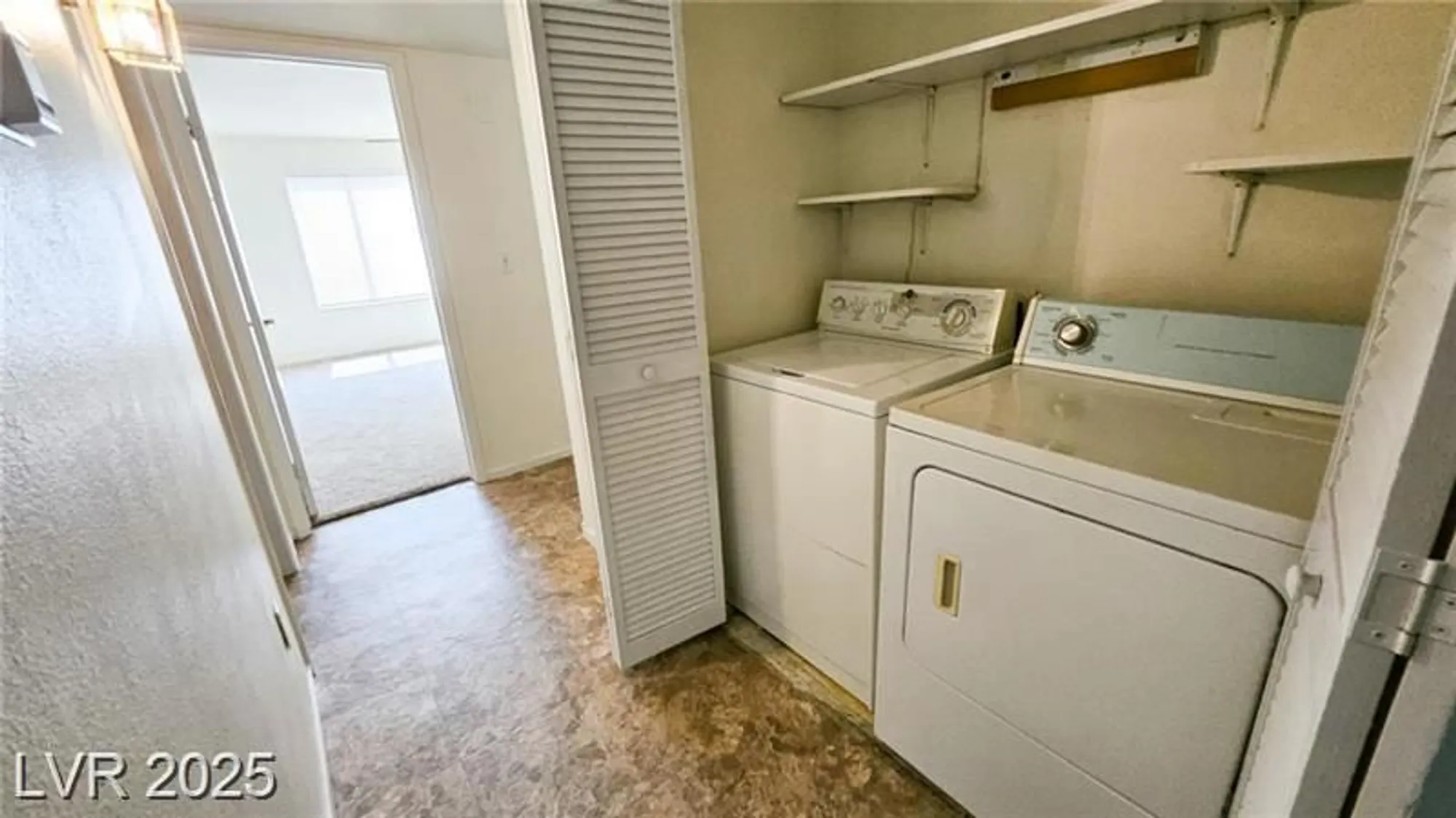Property Slideshow image 31 of 41 | 3425 e russell rd 164, Las Vegas, NV, 89120