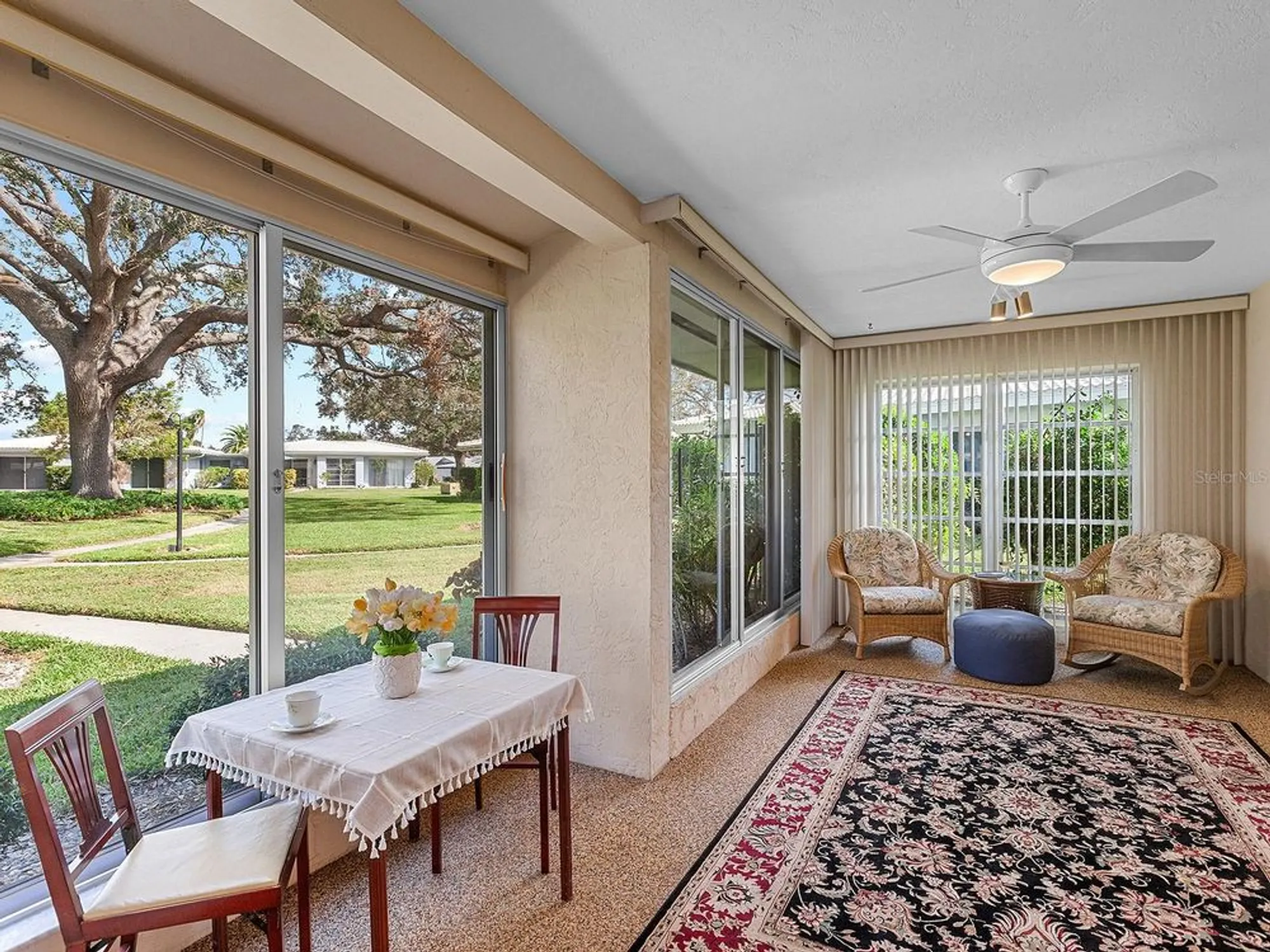Property Slideshow image 20 of 32 | 3761 somerville dr # 1518, Sarasota, FL, 34232