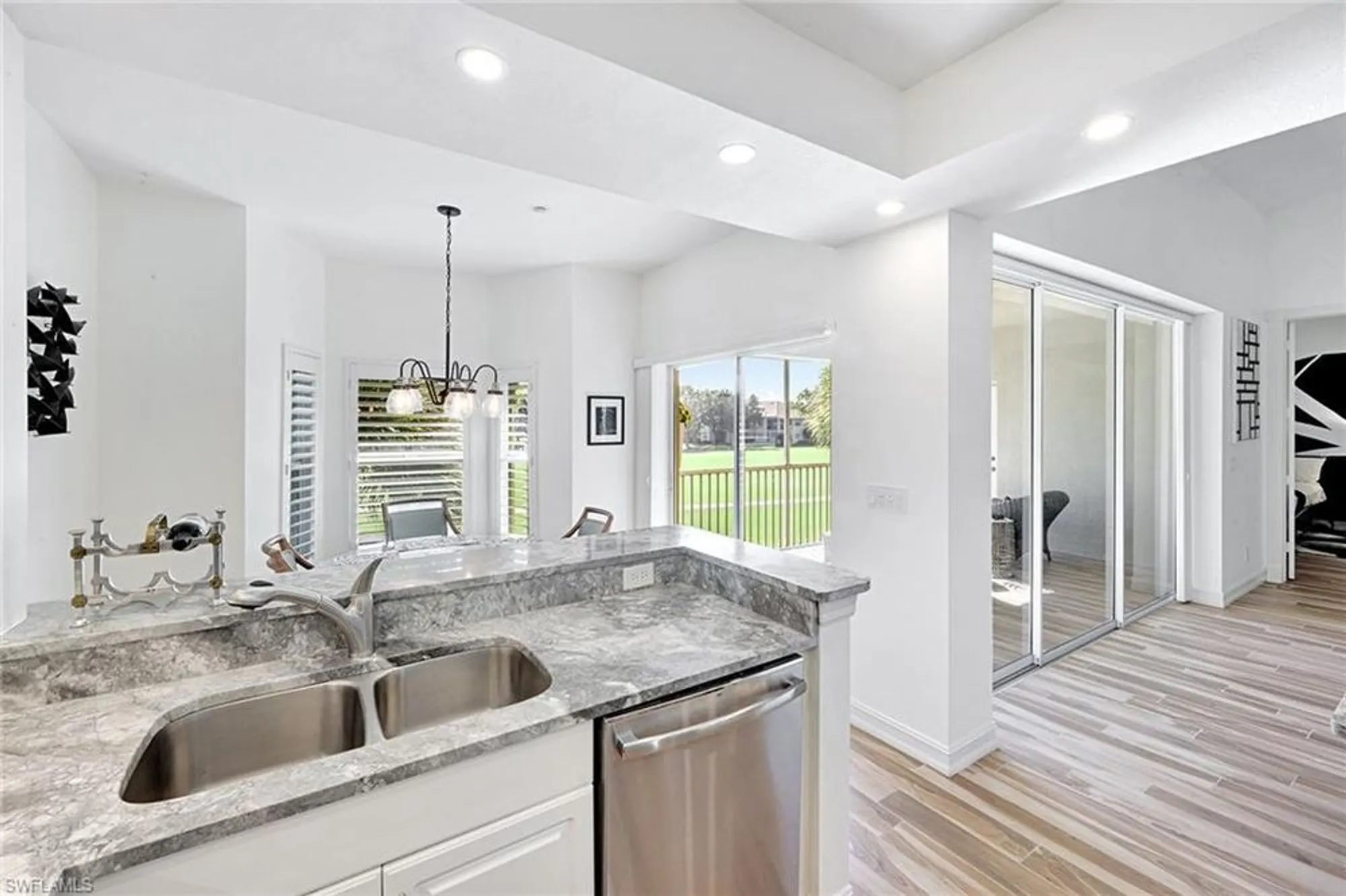 Property Slideshow image 19 of 50 | 24665 canary island ct 201, Bonita Springs, FL, 34134