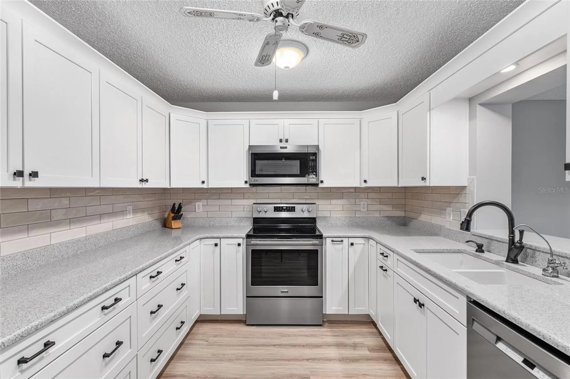 Property Slideshow image 24 of 51 | 8532 sw 93rd pl b, Ocala, FL, 34481