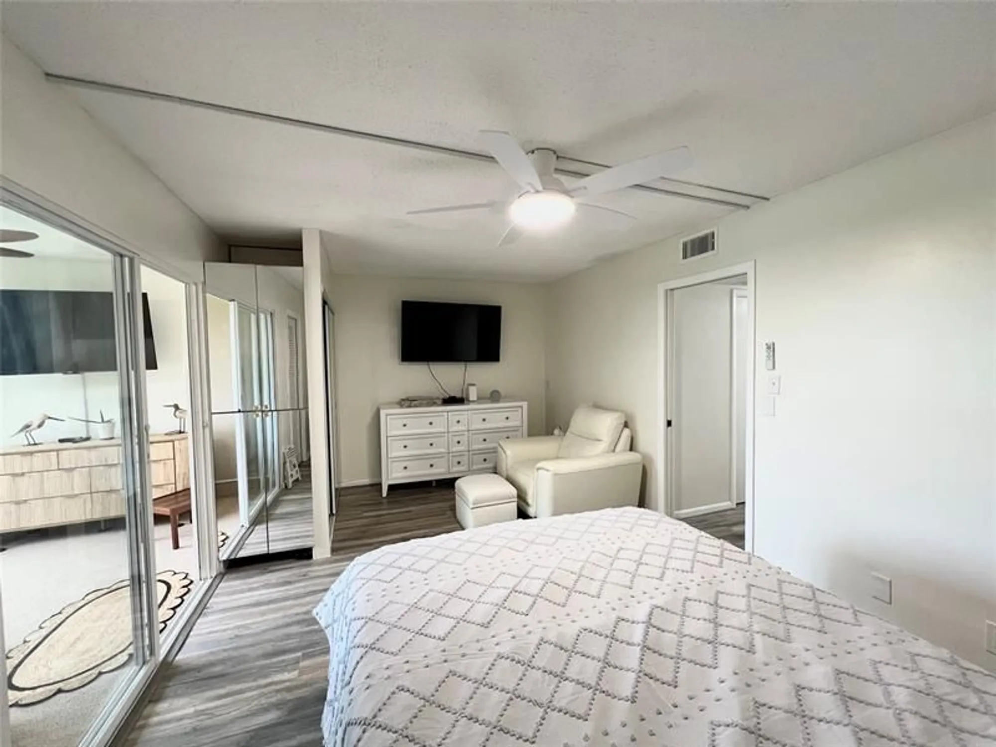Property Slideshow image 12 of 40 | 410 grantham a # 410, Deerfield Beach, FL, 33442