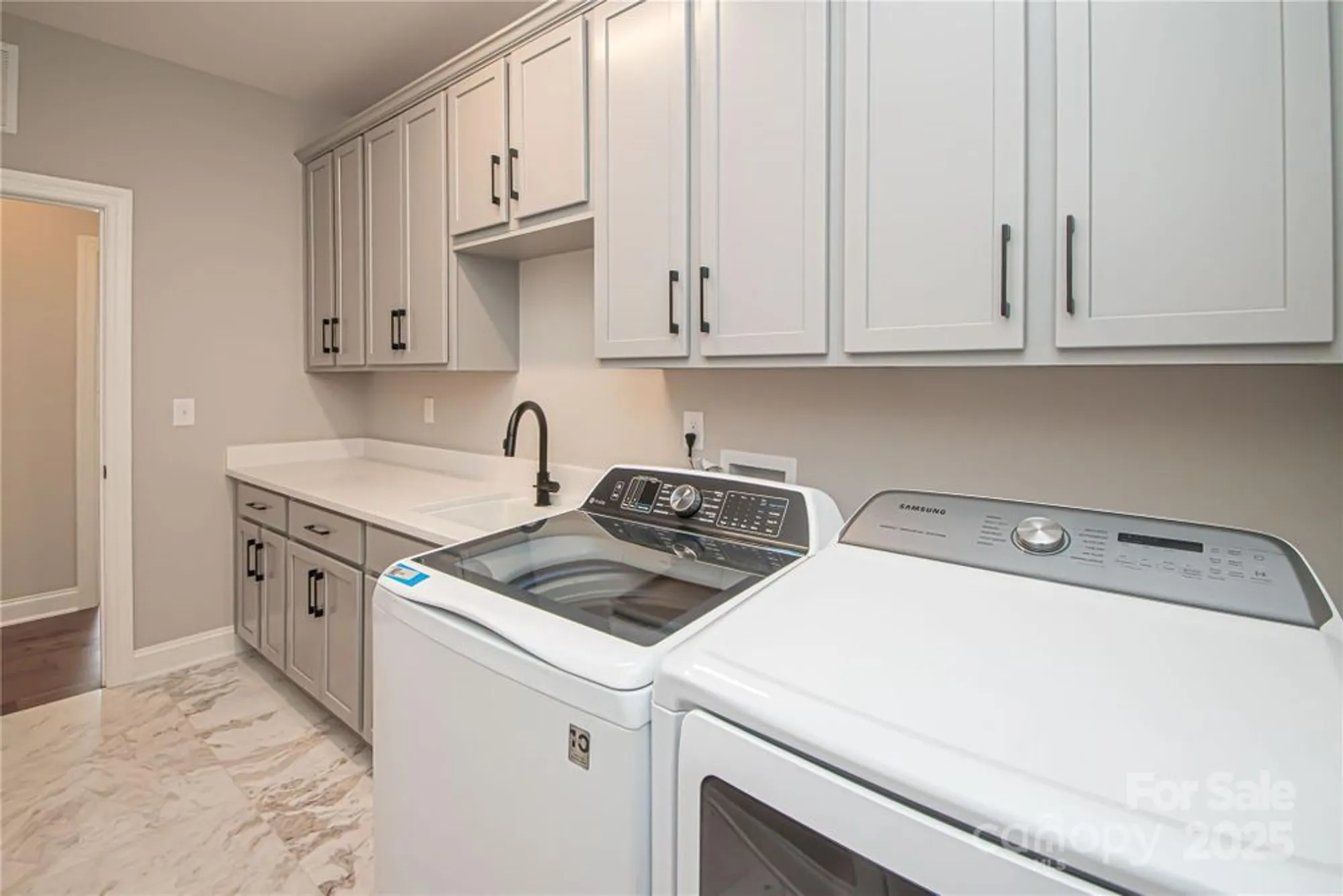 Property Slideshow image 34 of 46 | 1022 galloway dr, Matthews, NC, 28104