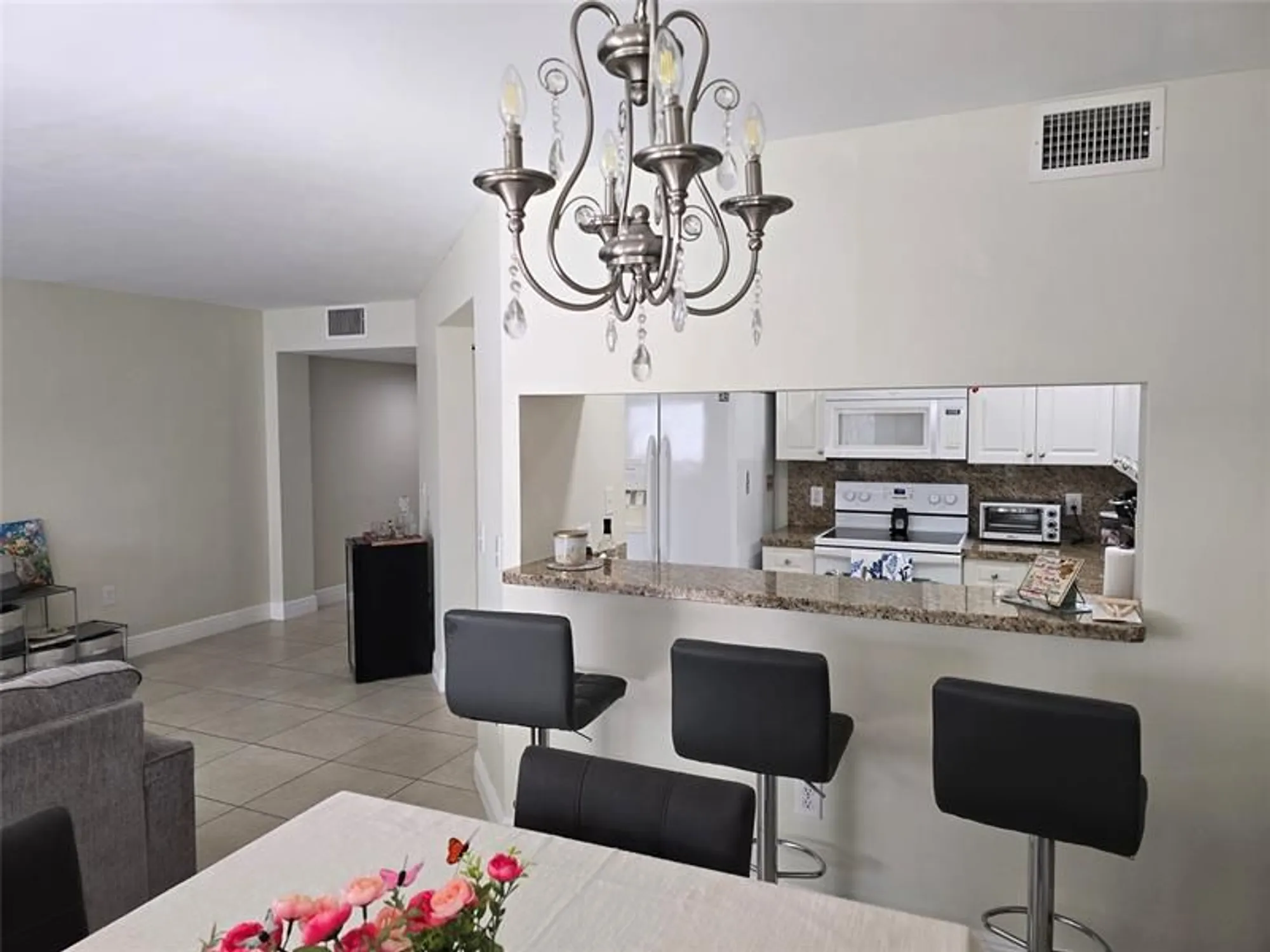 Property Slideshow image 14 of 40 | 1200 sw 137th ave 312e, Pembroke Pines, FL, 33027