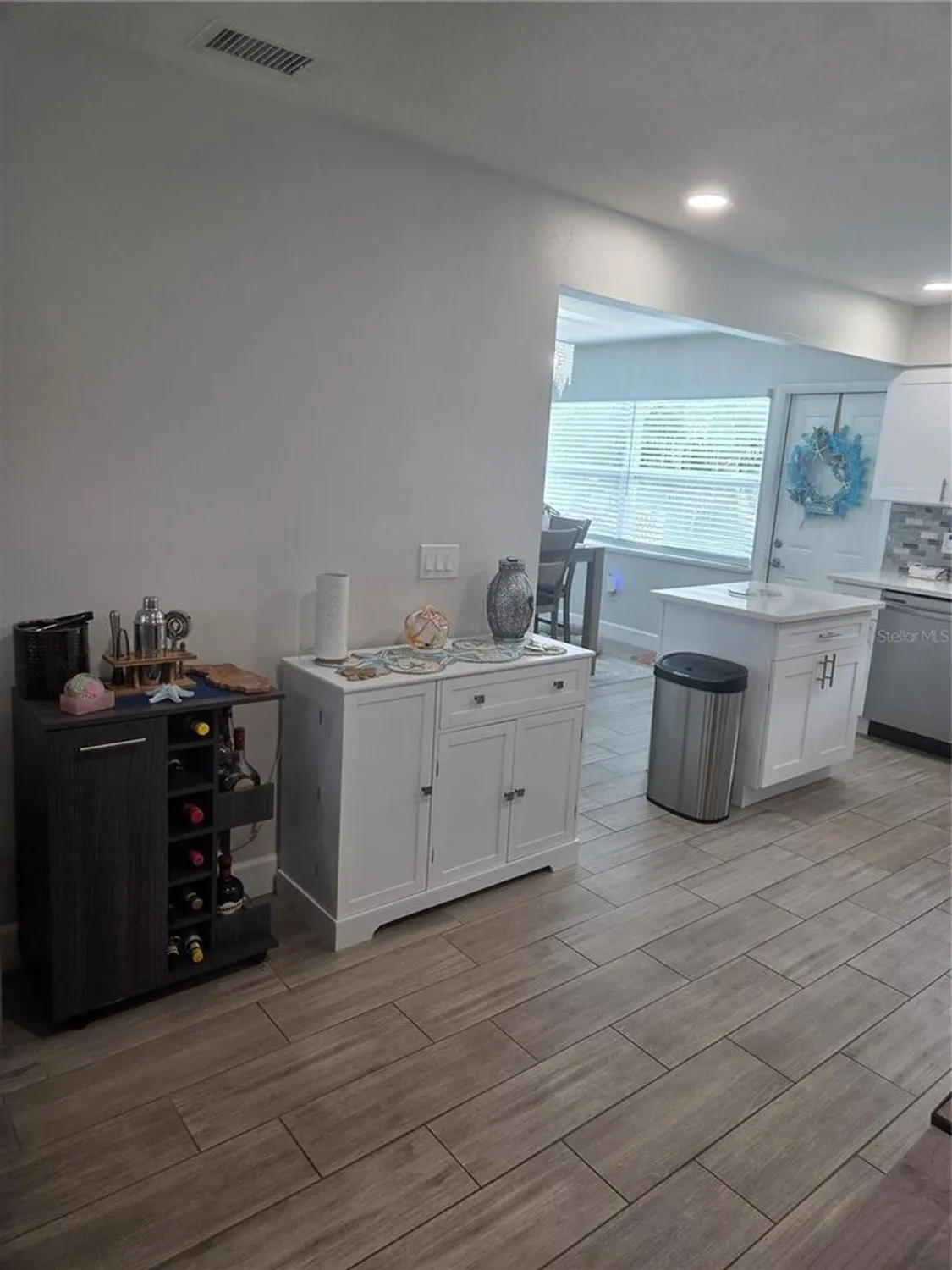 Property Slideshow image 4 of 42 | 8445 phillip n # 13, Pinellas Park, FL, 33781