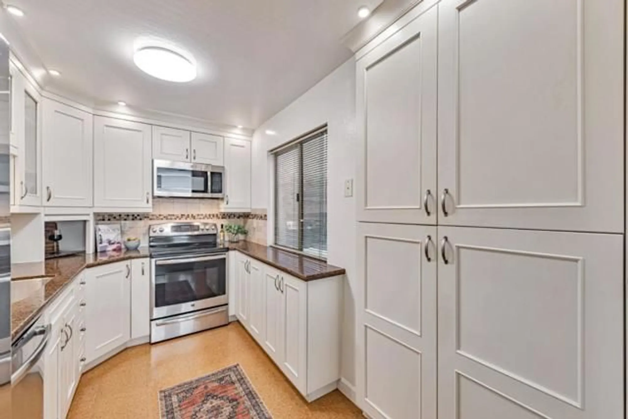 Property Slideshow image 8 of 35 | 443 alberto way b121, Los Gatos, CA, 95032