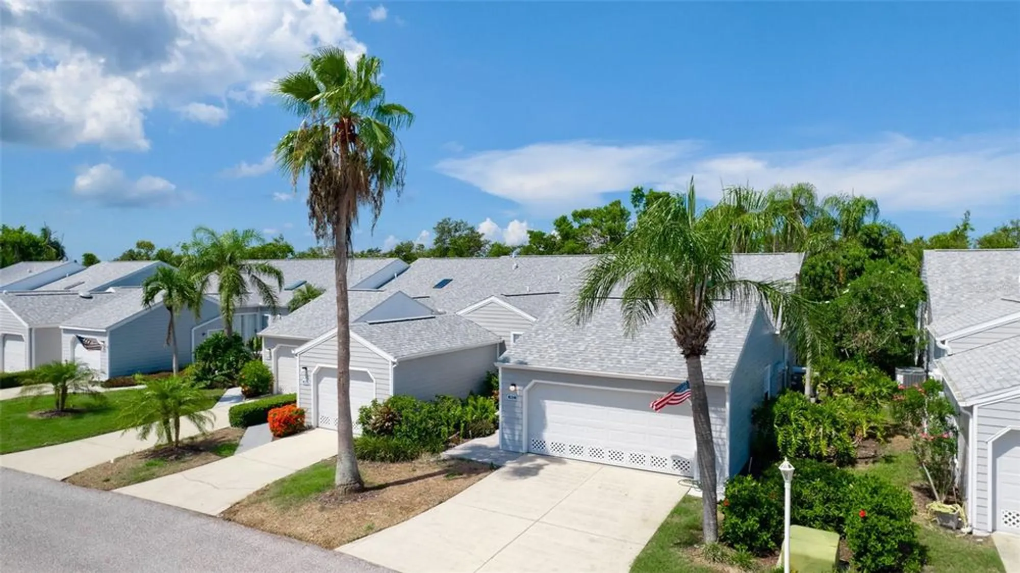 Property Slideshow image 28 of 46 | 512 sanderling cir, Bradenton, FL, 34209