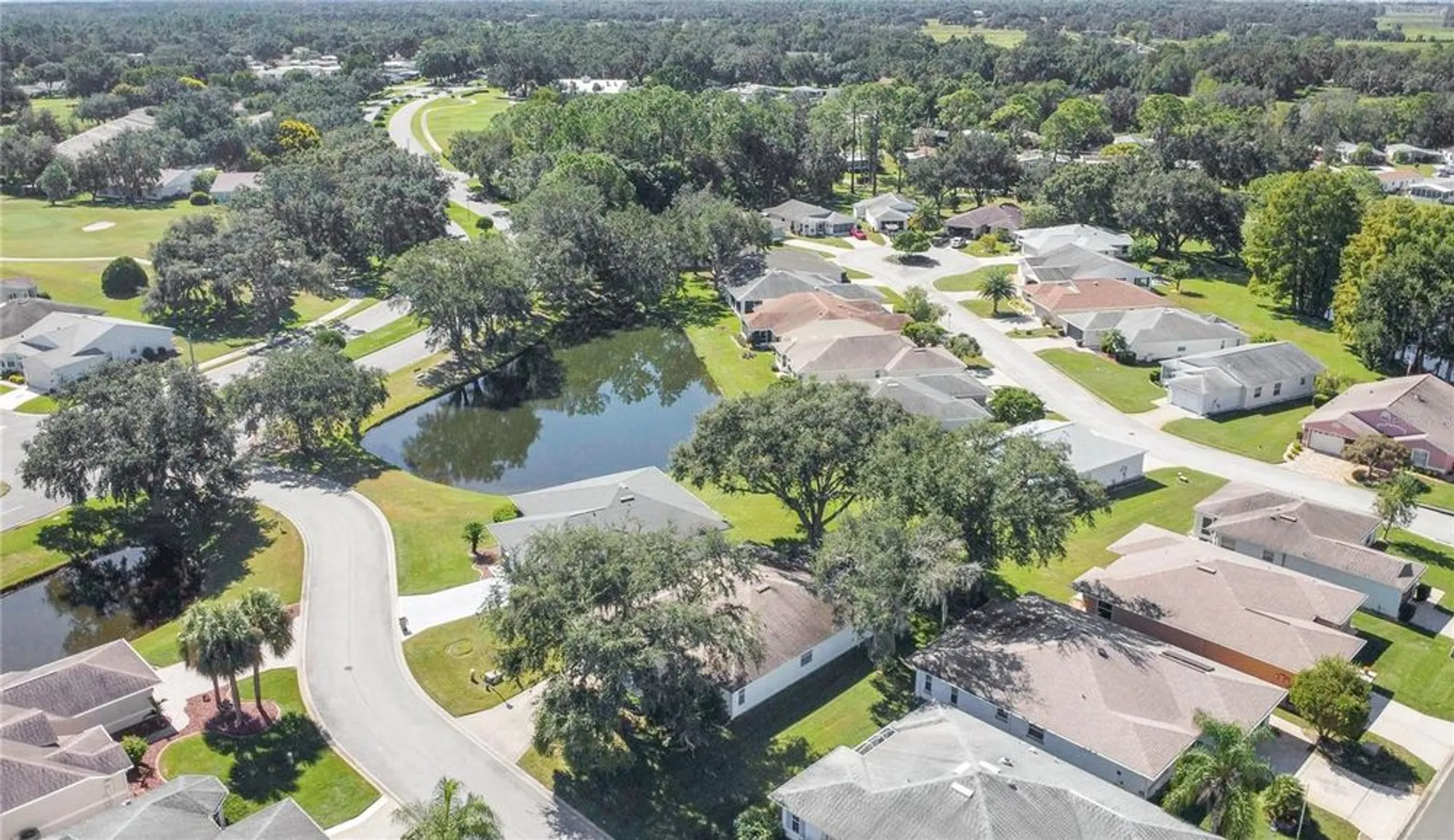 Property Slideshow image 31 of 46 | 32805 oak park dr, Leesburg, FL, 34748