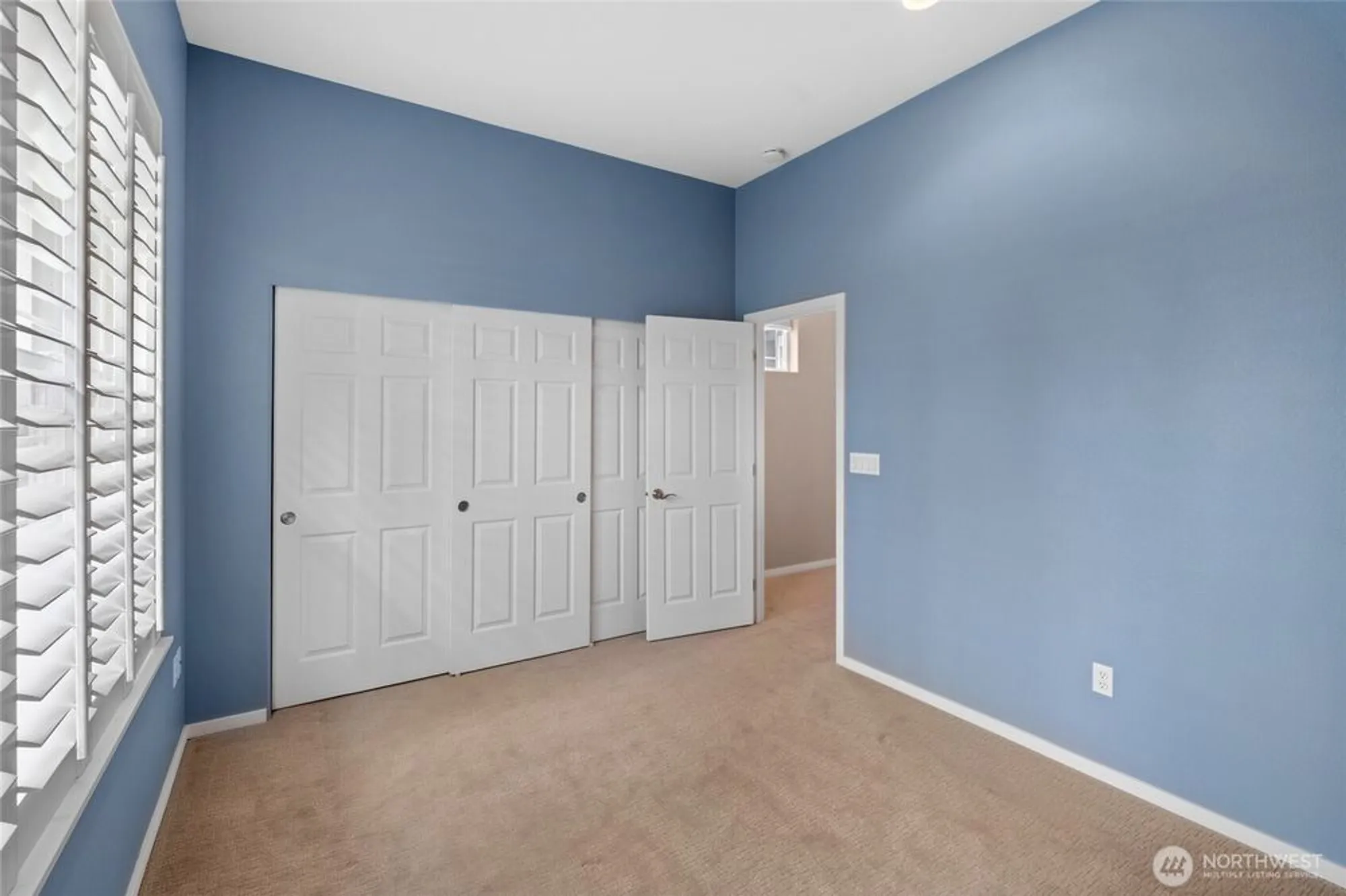 Property Slideshow image 28 of 40 | 4420 vashon dr, Lacey, WA, 98516