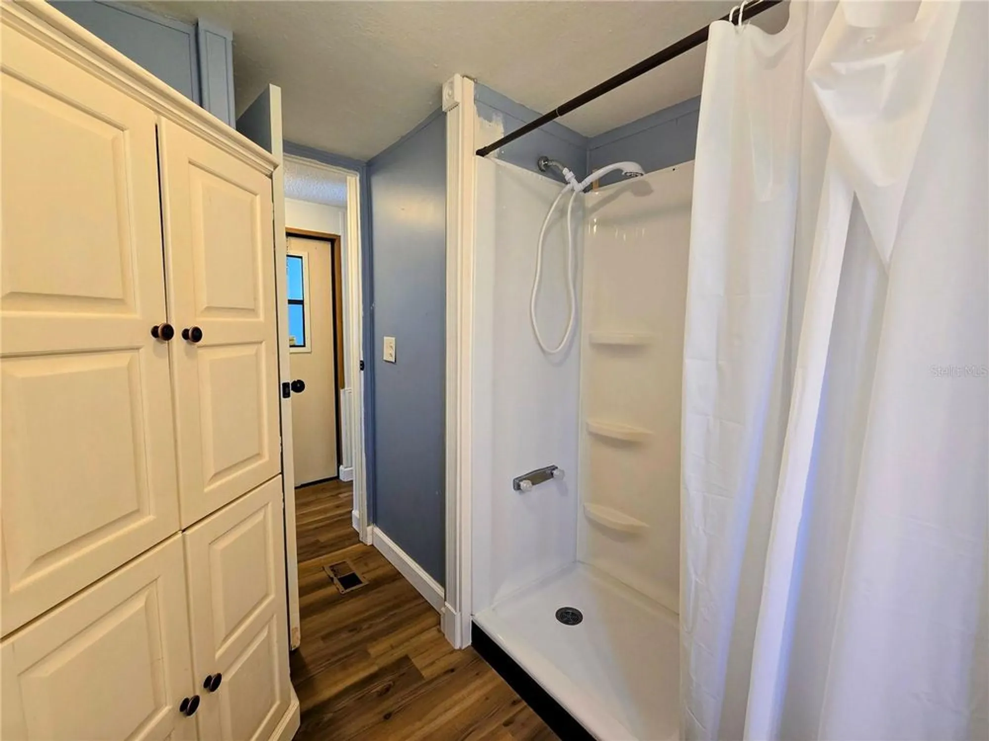 Property Slideshow image 16 of 19 | 615 cottage park ln, Leesburg, FL, 34748