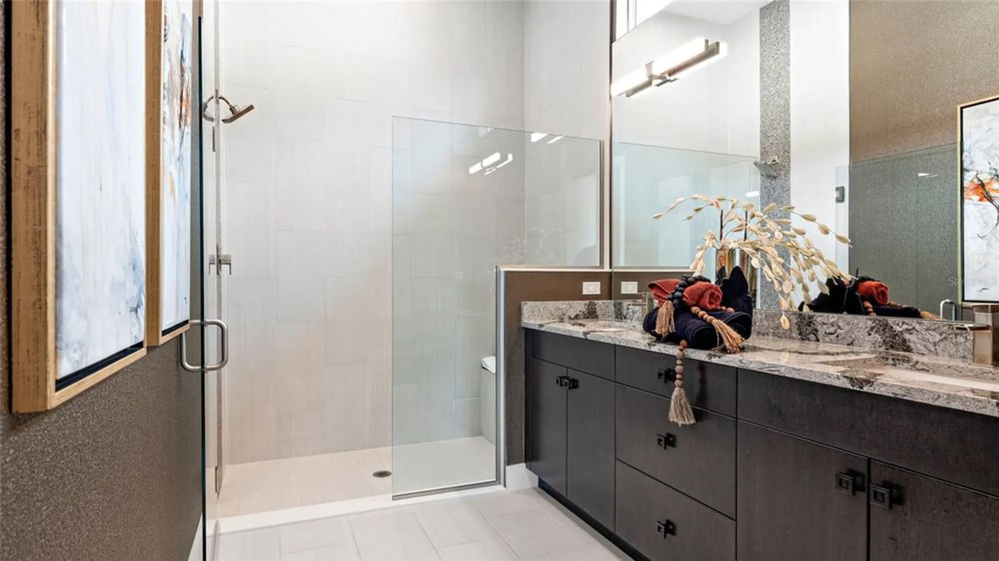 Property Slideshow image 12 of 22 | 1025 port blue way, Deland, FL, 32724