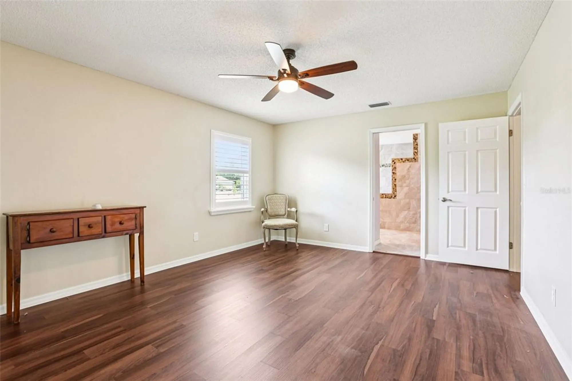 Property Slideshow image 11 of 72 | 1812 new bedford dr, Sun City Center, FL, 33573