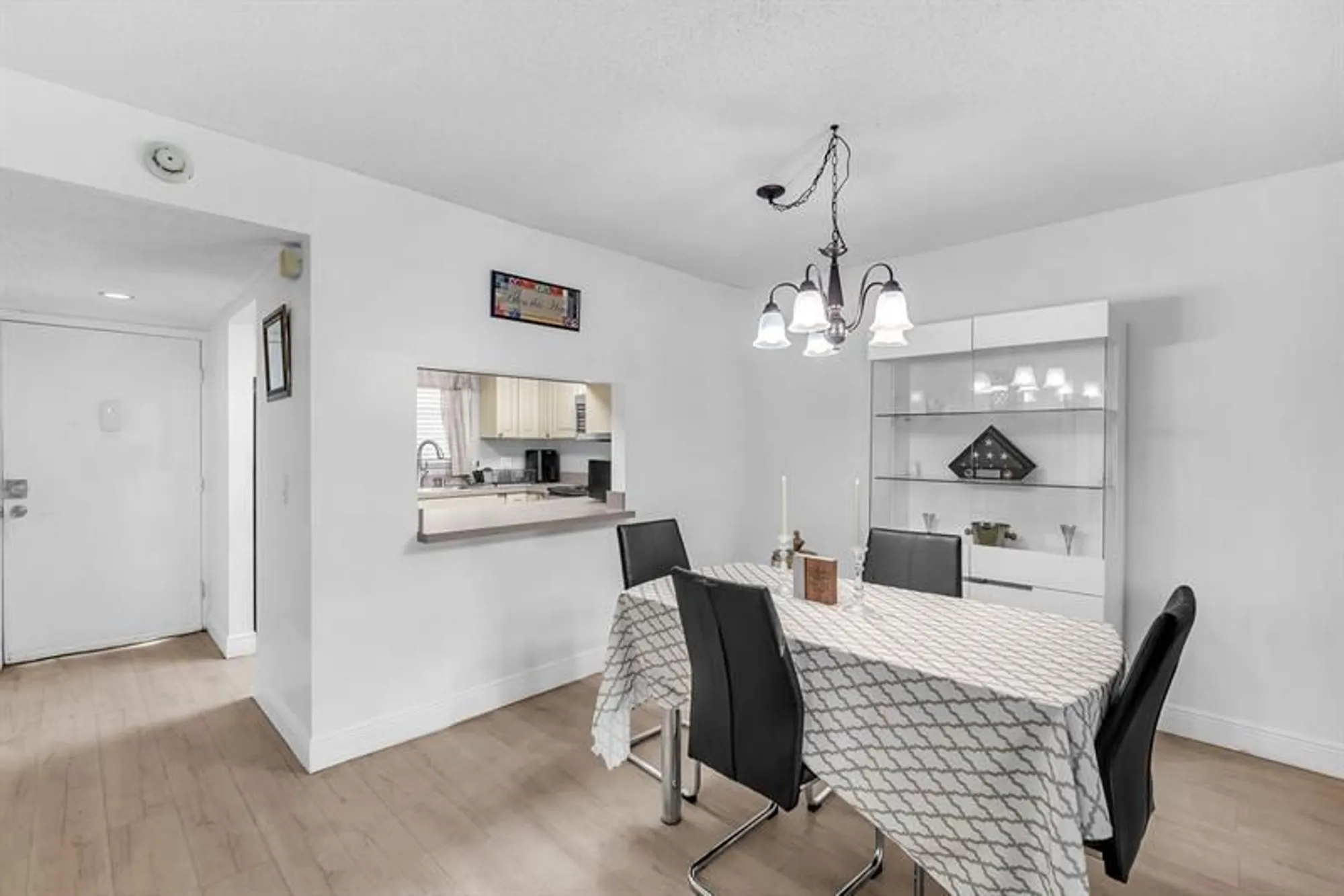 Property Slideshow image 15 of 33 | 12025 w greenway dr apt 104, Royal Palm Beach, FL, 33411