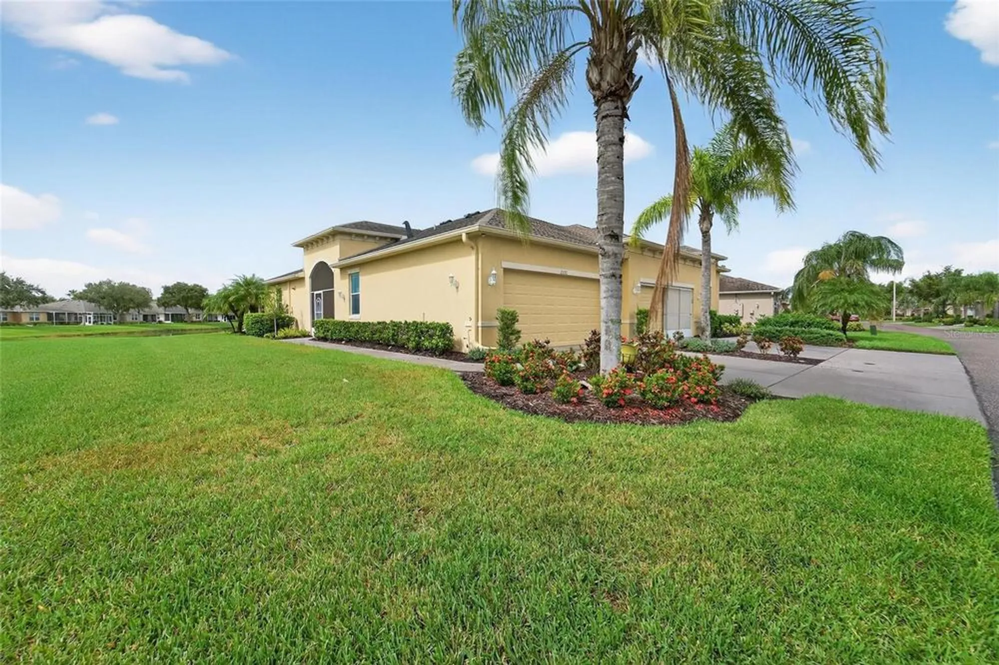 Property Slideshow image 50 of 64 | 2226 nottingham greens dr, Sun City Center, FL, 33573