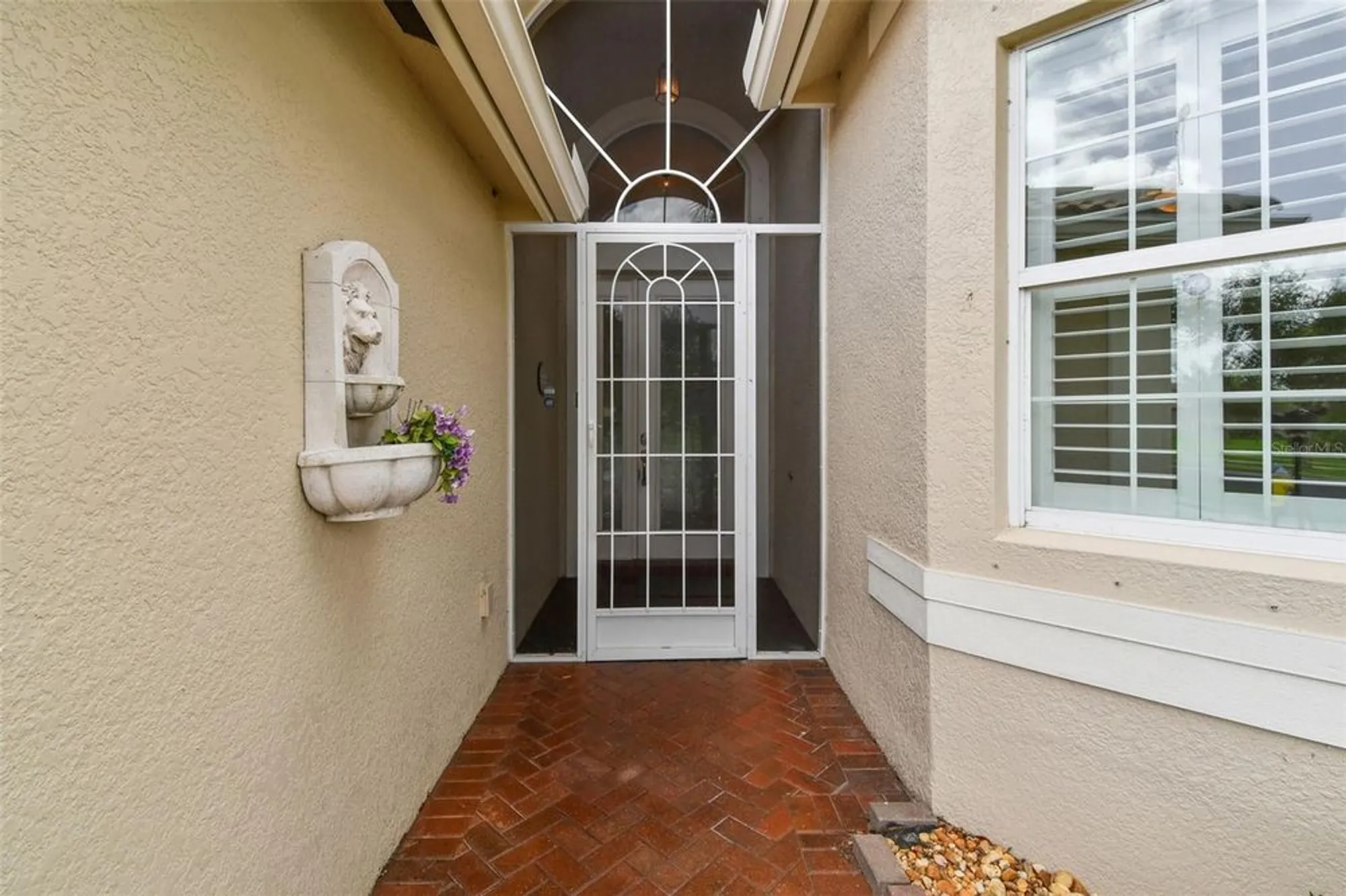 Property Slideshow image 8 of 100 | 16101 cape coral dr, Wimauma, FL, 33598