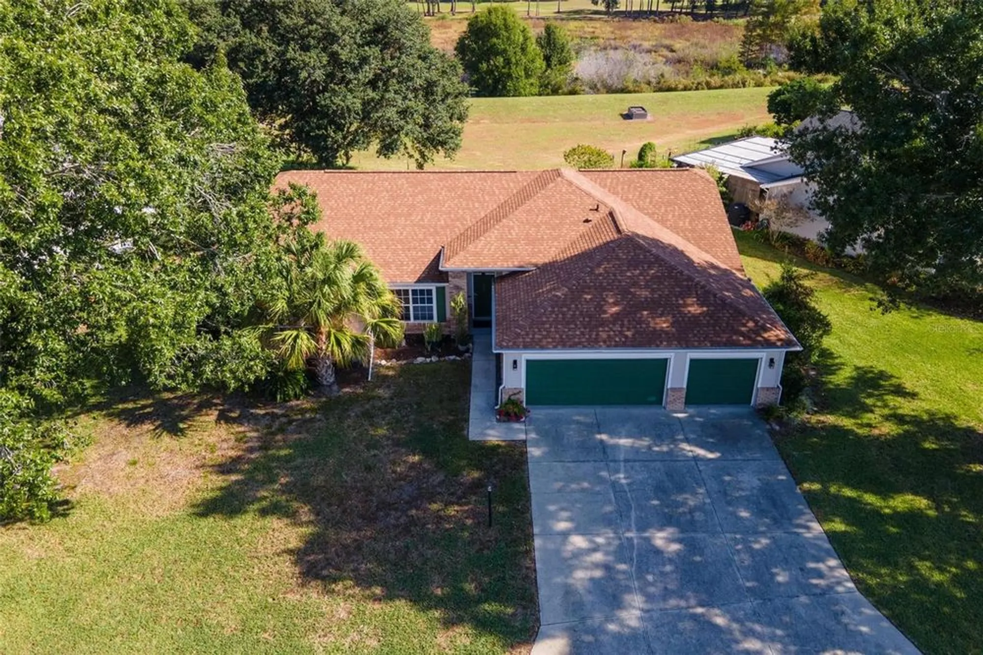 Property Slideshow image 40 of 55 | 25440 crestwater dr, Leesburg, FL, 34748