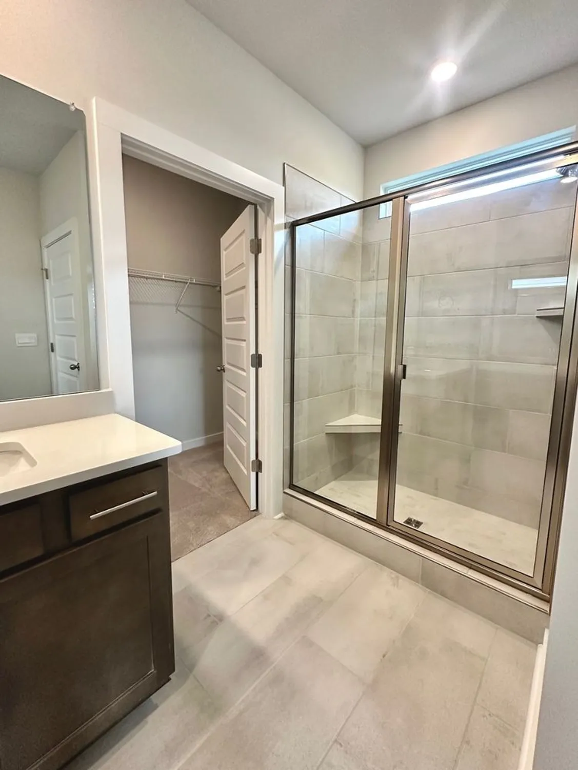 Property Slideshow image 17 of 53 | 2036 skippack pvt cir, Gallatin, TN, 37066