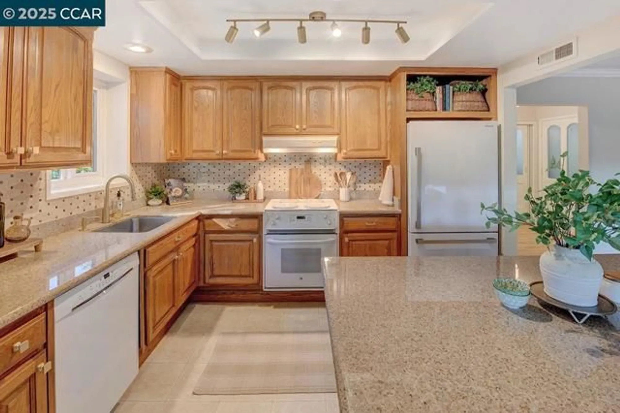 Property Slideshow image 7 of 48 | 1441 oakmont dr 7, Walnut Creek, CA, 94595