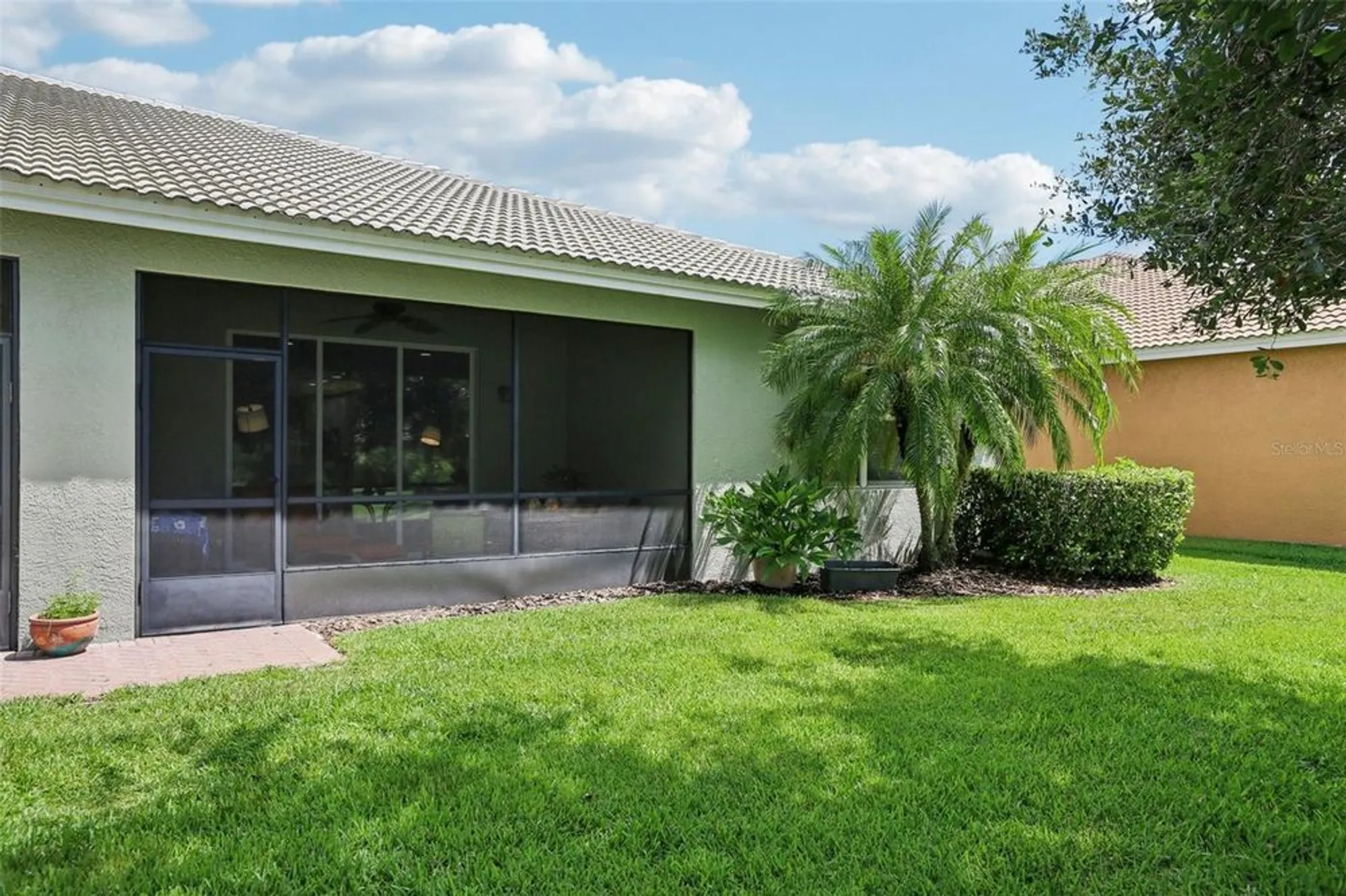 Property Slideshow image 35 of 73 | 15820 aurora lake cir, Wimauma, FL, 33598