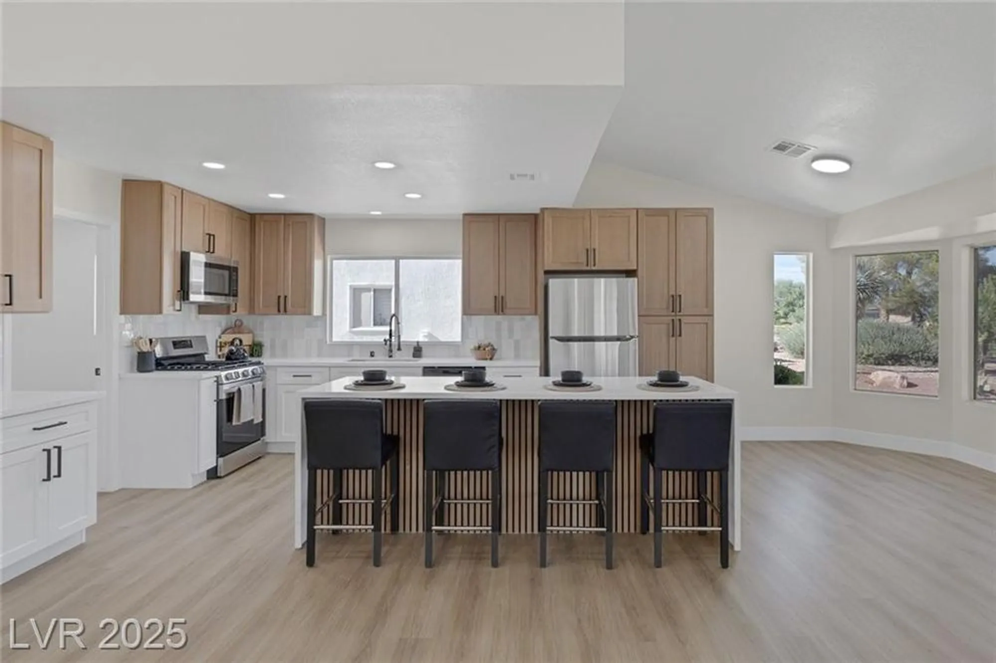 Property Slideshow image 8 of 37 | 3100 angelica ct, Las Vegas, NV, 89134