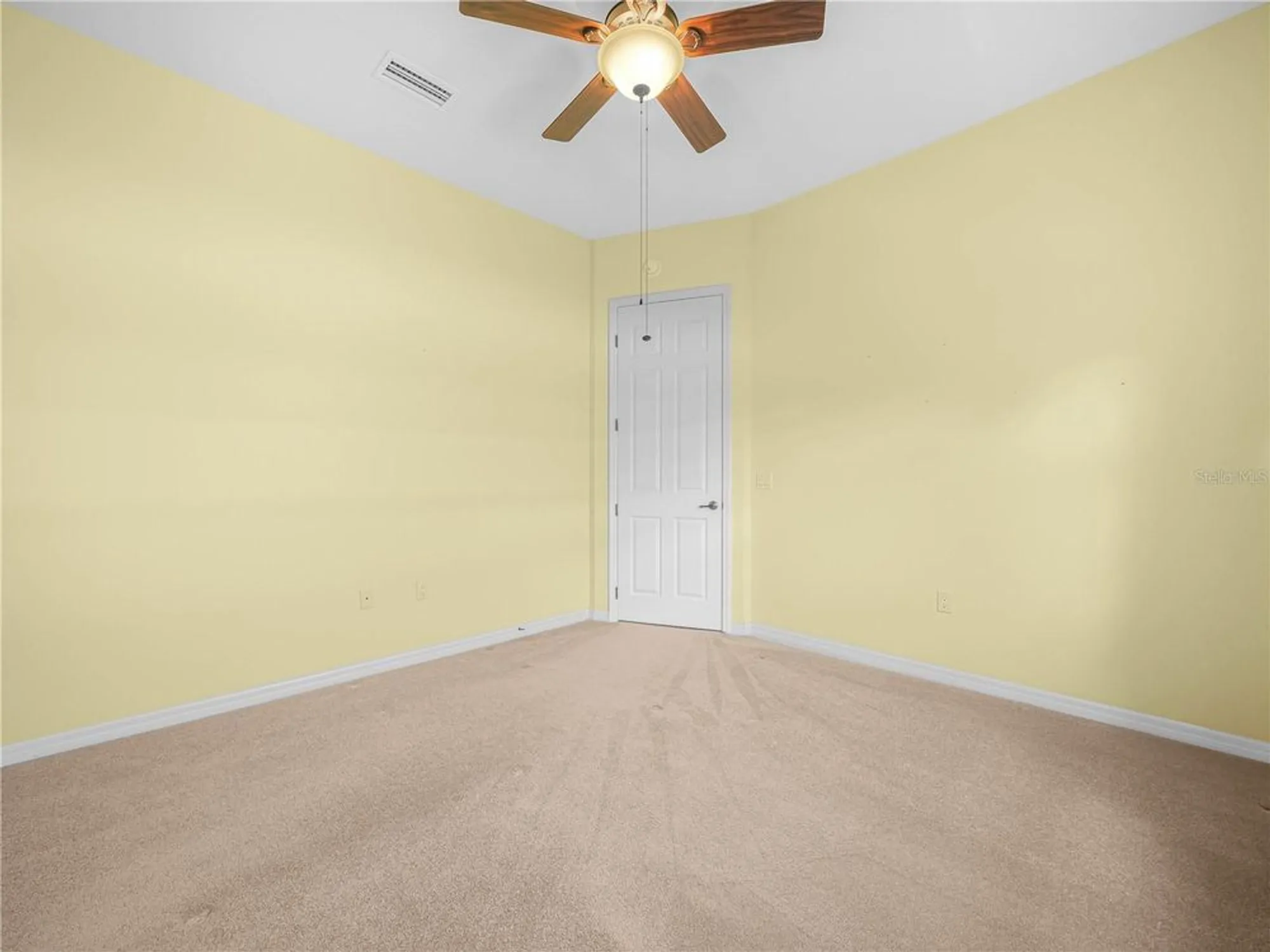 Property Slideshow image 24 of 68 | 4497 strathmore dr, Lake Wales, FL, 33859