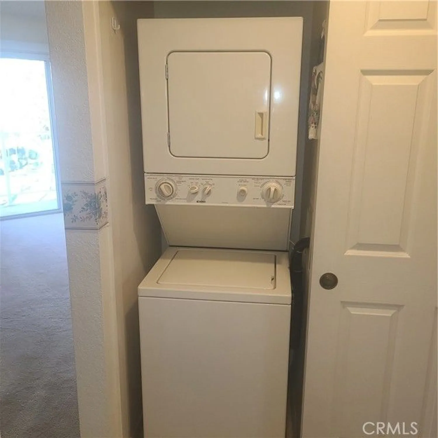 Property Slideshow image 13 of 39 | 19121 palo verde dr, Apple Valley, CA, 92308