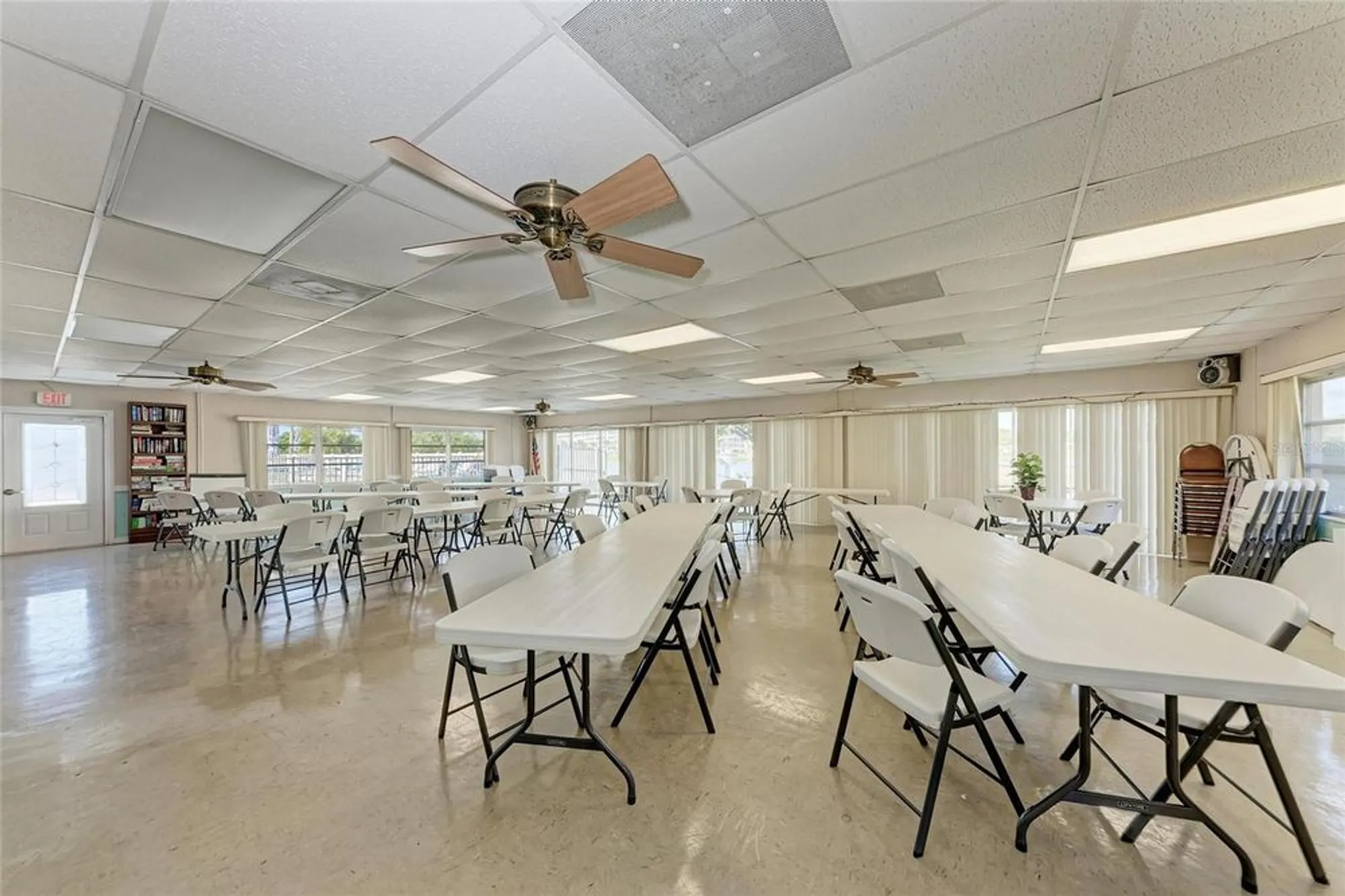Property Slideshow image 29 of 41 | 4186 heron way # b-219, Bradenton, FL, 34205