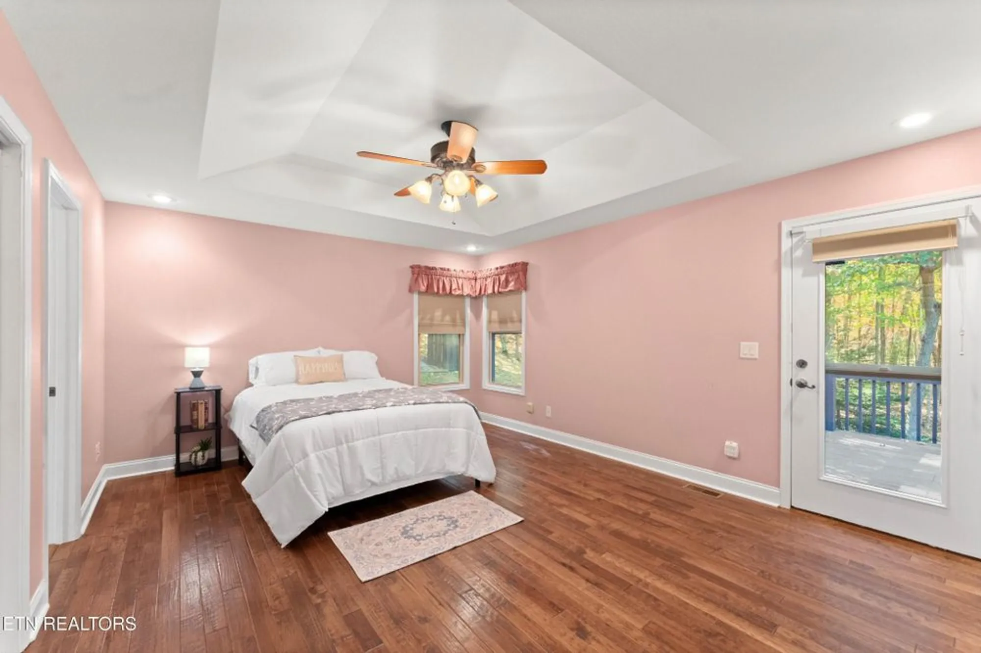 Property Slideshow image 16 of 38 | 109 markham ln, Crossville, TN, 38558