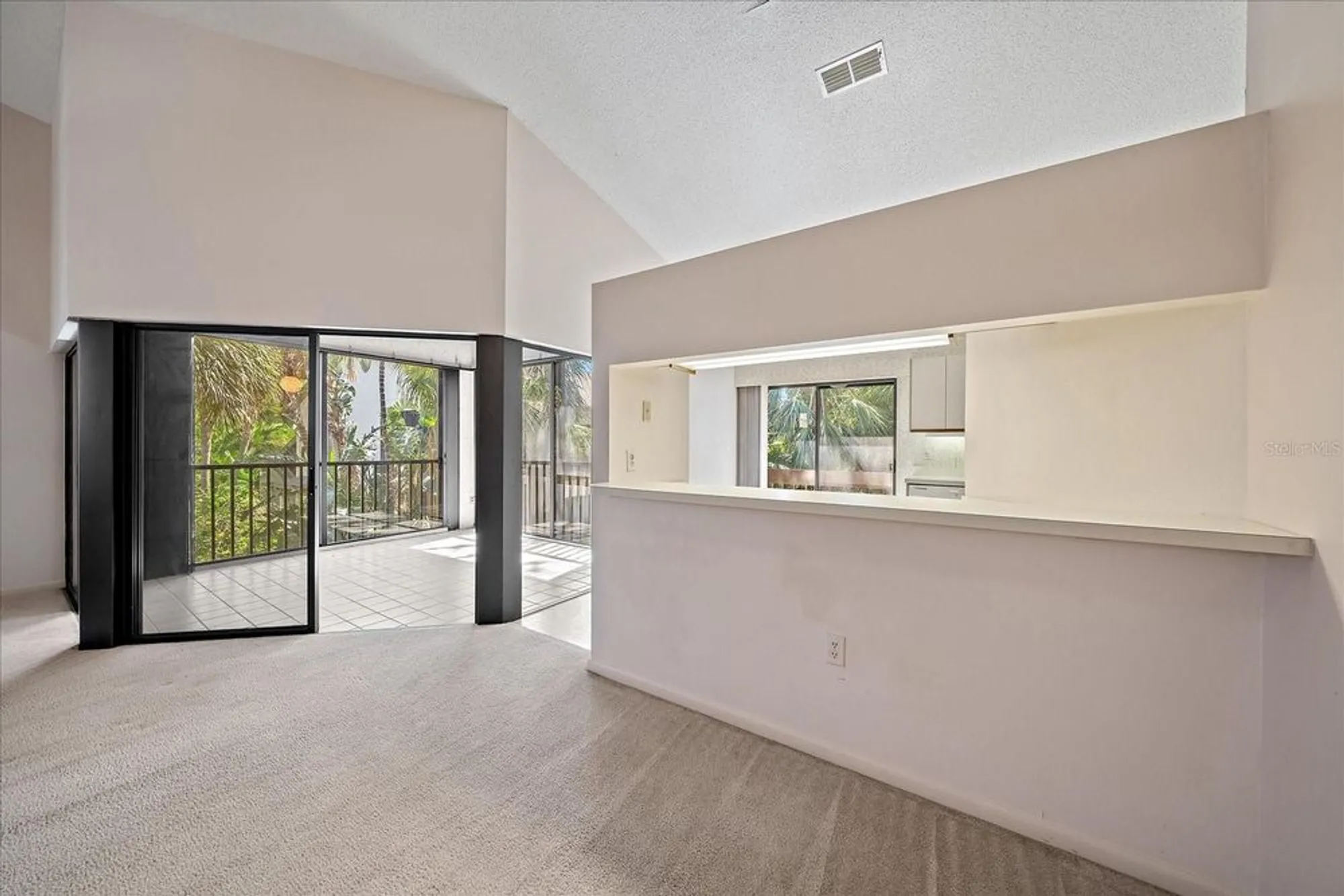 Property Slideshow image 16 of 54 | 1654 starling dr 201, Sarasota, FL, 34231