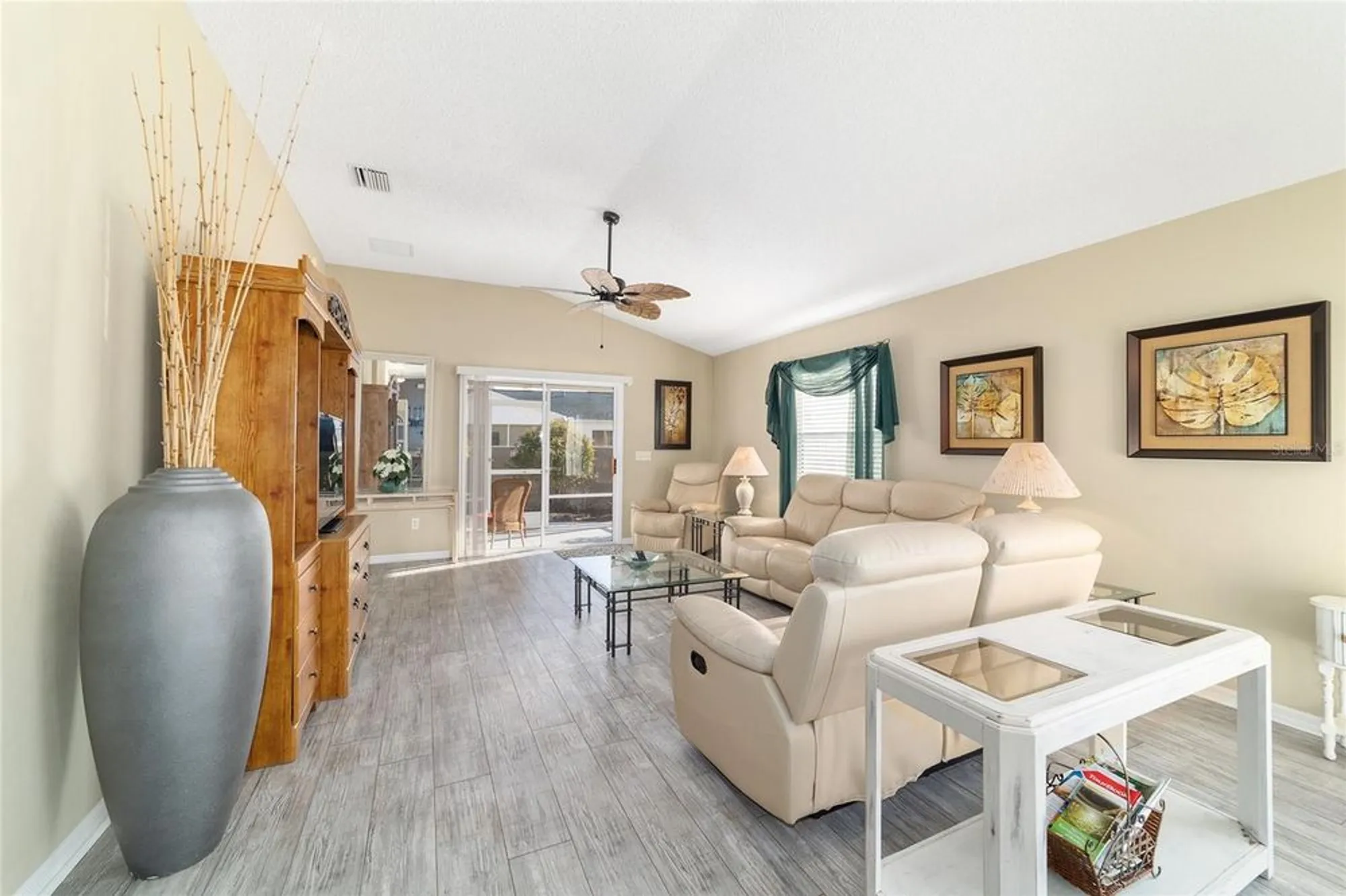 Property Slideshow image 12 of 68 | 17773 se 91st freedom ct, The Villages, FL, 32162