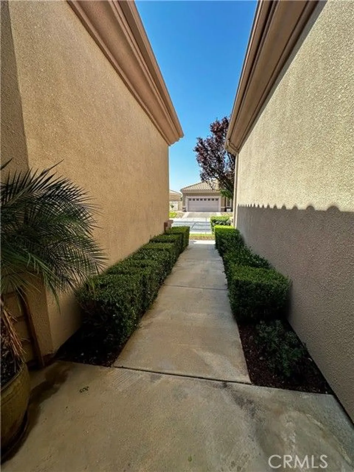 Property Slideshow image 5 of 37 | 2214 birdie dr, Banning, CA, 92220