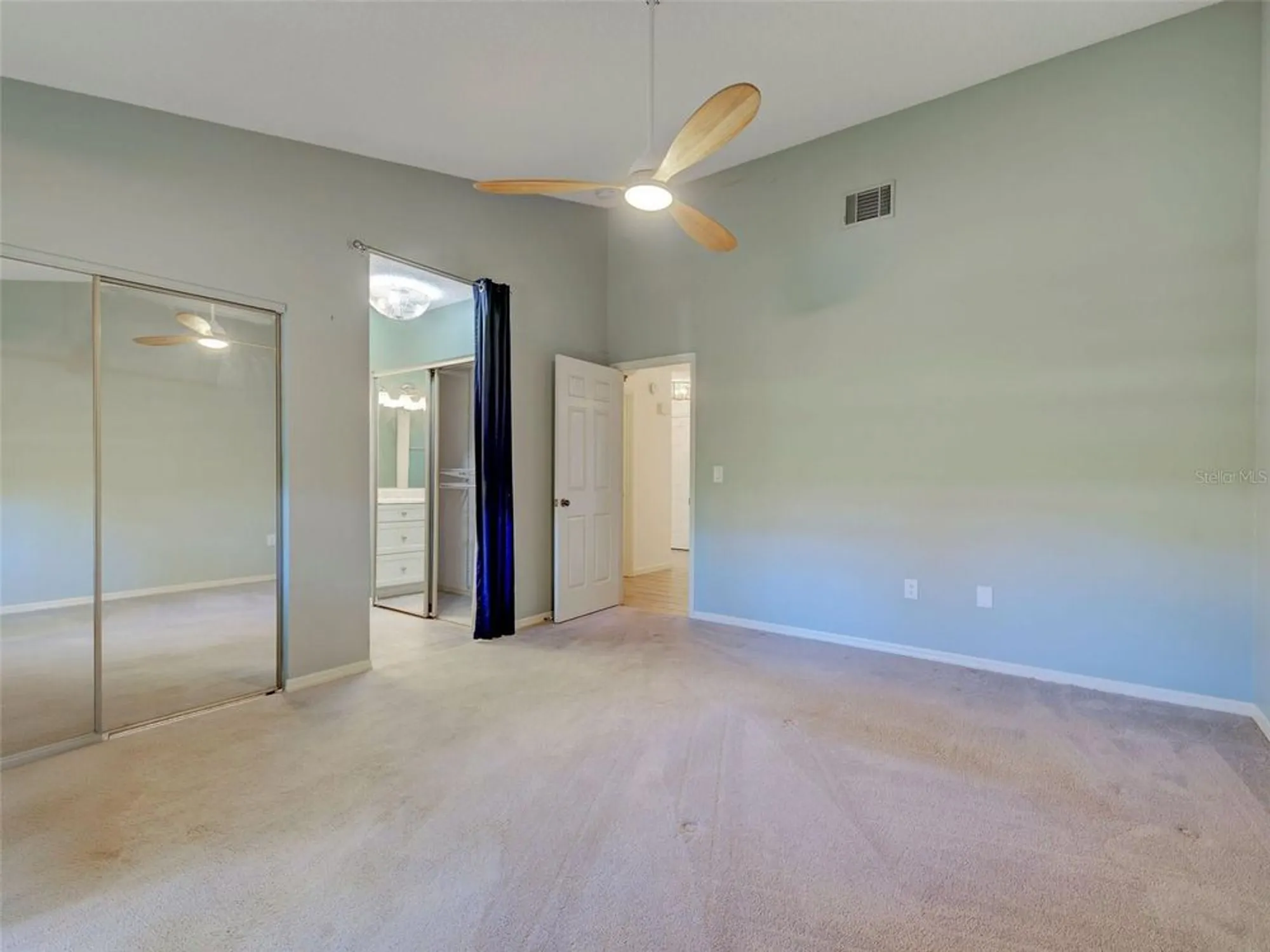 Property Slideshow image 62 of 68 | 263 southampton dr # 301, Venice, FL, 34293