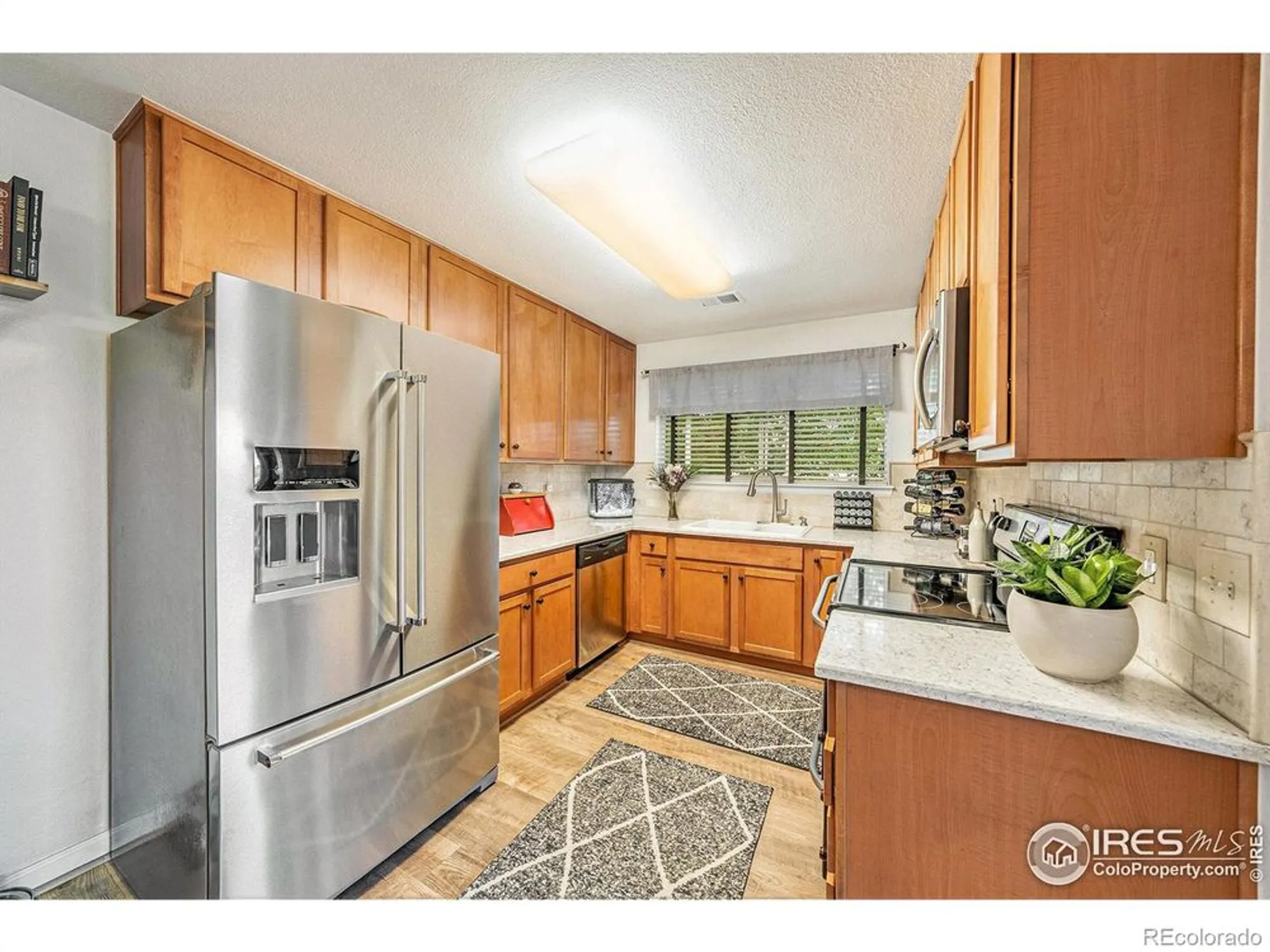 Property Slideshow image 4 of 17 | 4705 hahns peak dr unit 202, Loveland, CO, 80538