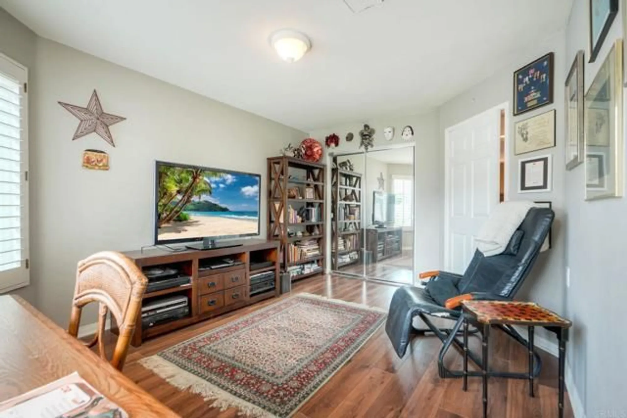 Property Slideshow image 33 of 53 | 3376 corsica way, Oceanside, CA, 92056