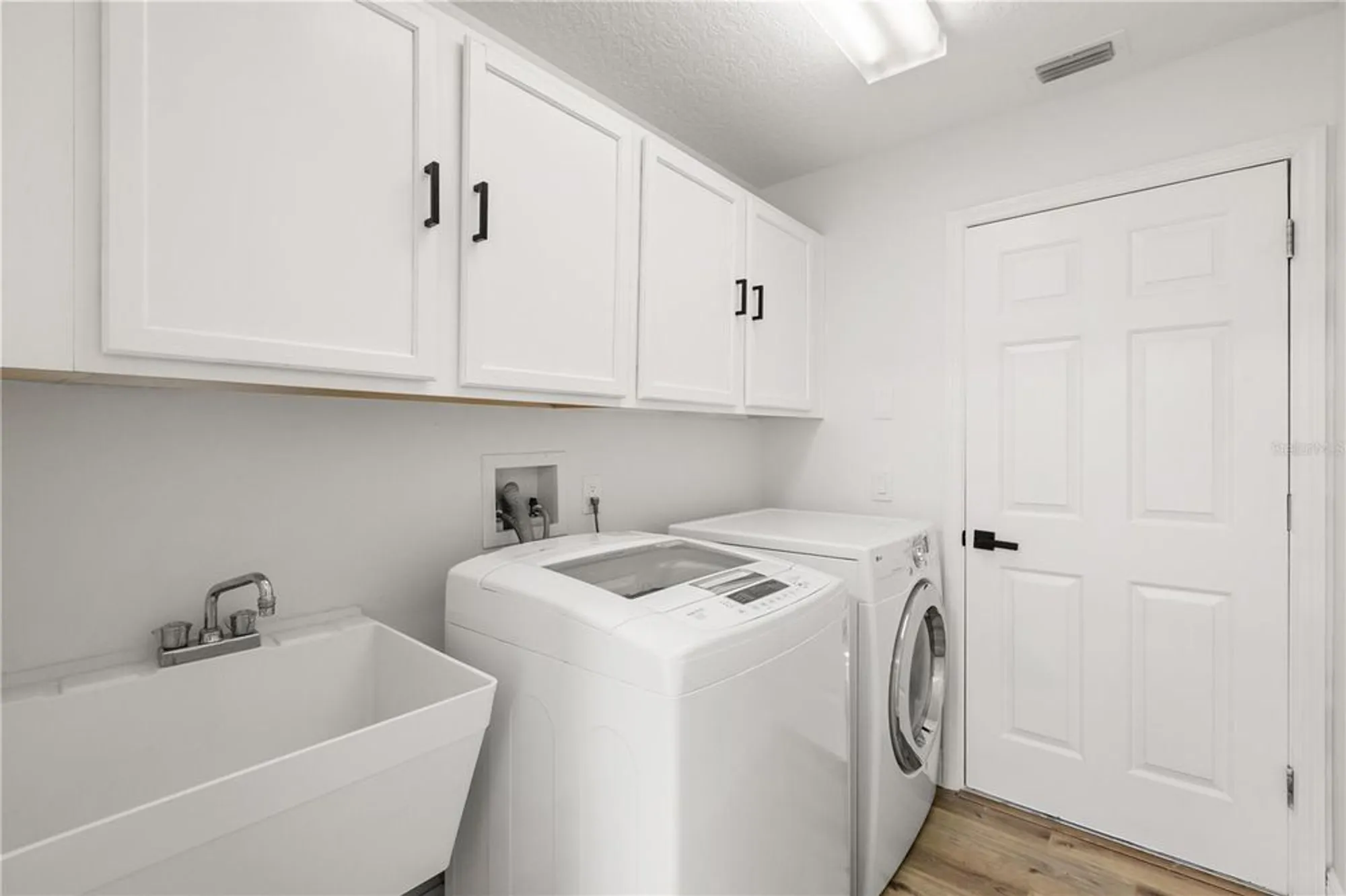 Property Slideshow image 35 of 42 | 39634 harbor hills blvd, Lady Lake, FL, 32159