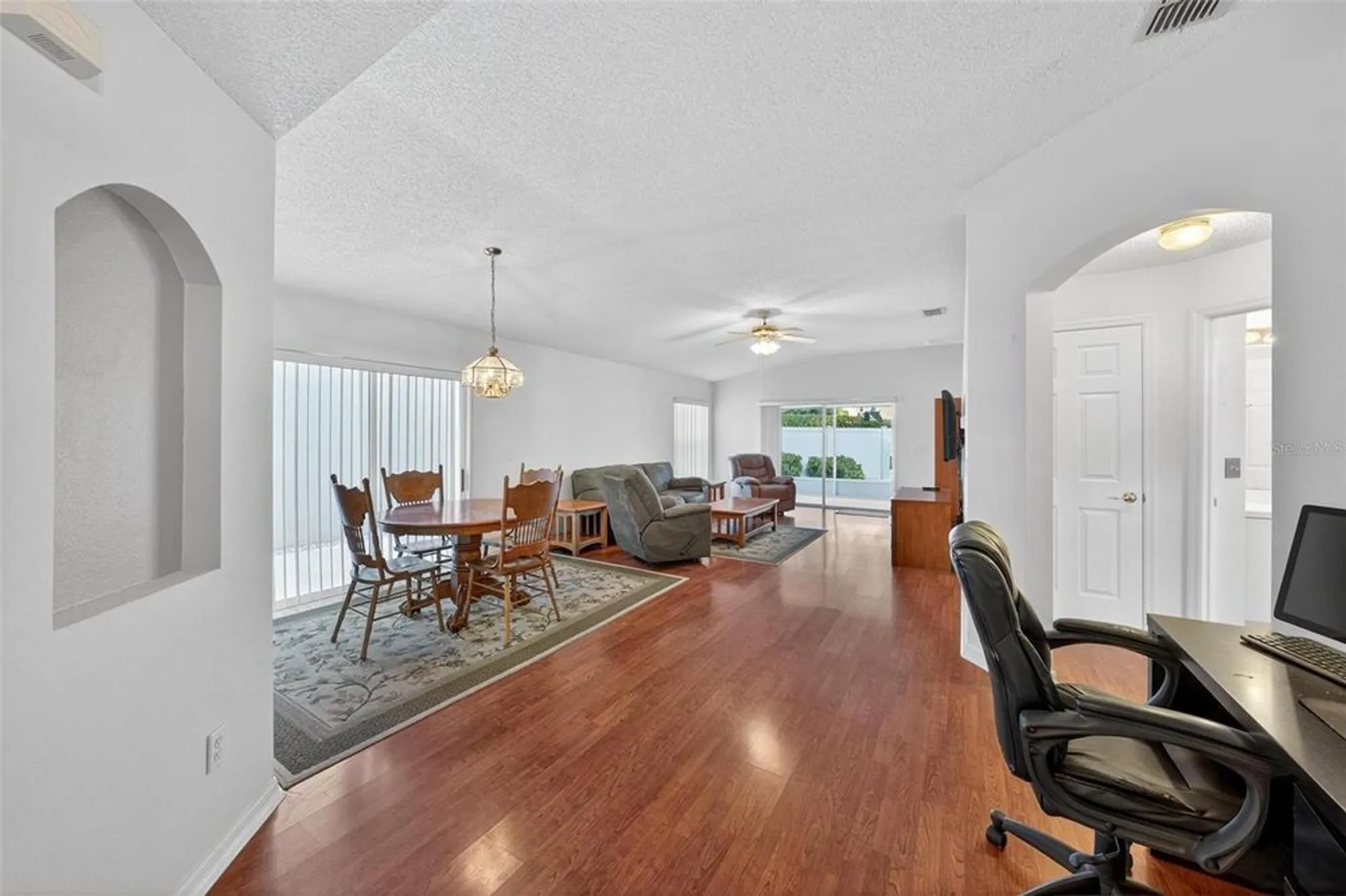 Property Slideshow image 15 of 63 | 4217 chamberlain way, Clermont, FL, 34711