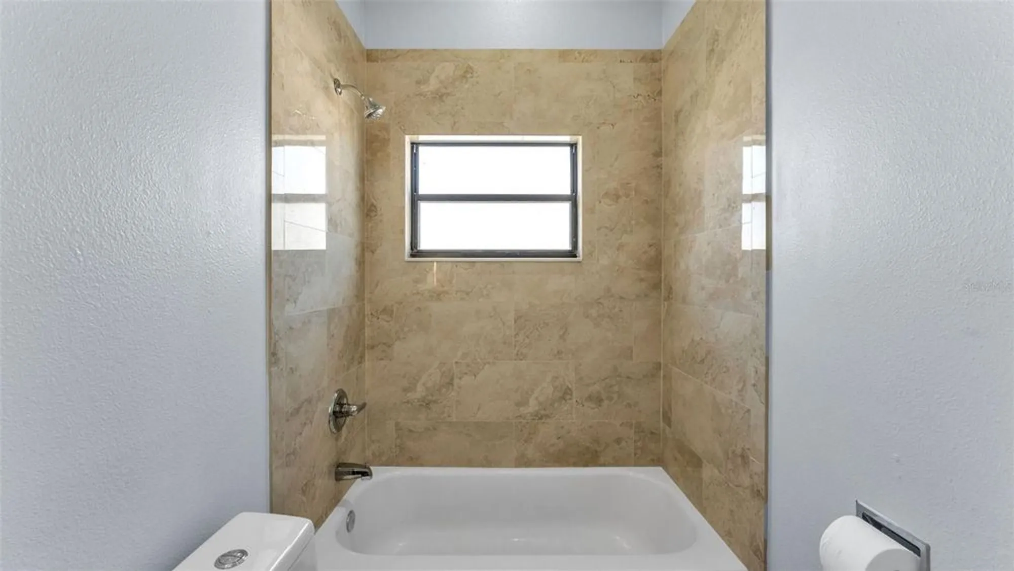 Property Slideshow image 34 of 50 | 6064 condor dr, Lakeland, FL, 33809