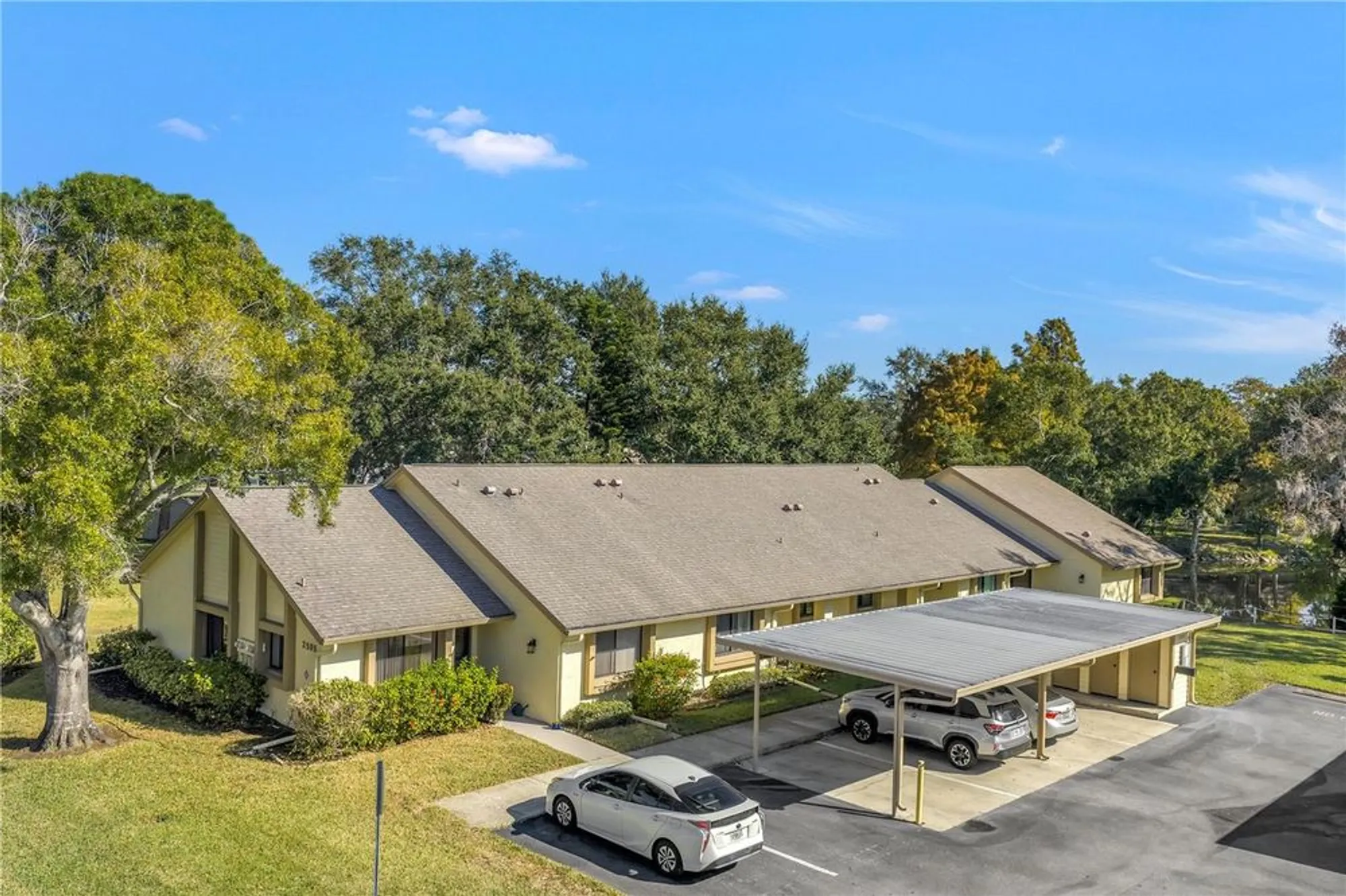 Property Slideshow image 38 of 52 | 2585 bay berry dr 43d, Clearwater, FL, 33763